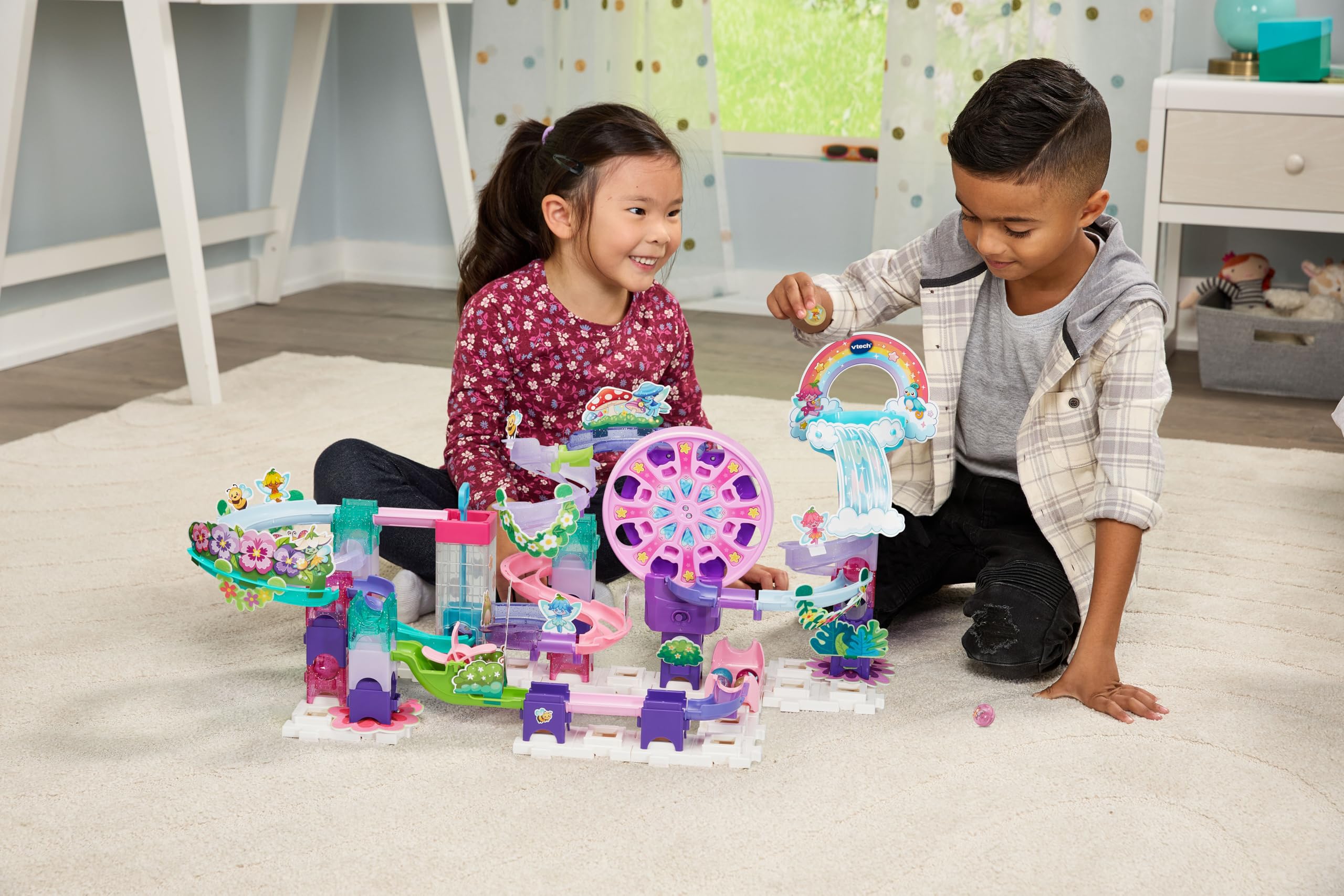 VTech Marble Rush Petal Power, Juego de construcción para niños, 96 Piezas de construcción y 6 canicas, Carrera interactiva de mármol con temática de Flores, Juego imaginativo, Adecuado para 4, 5, 6