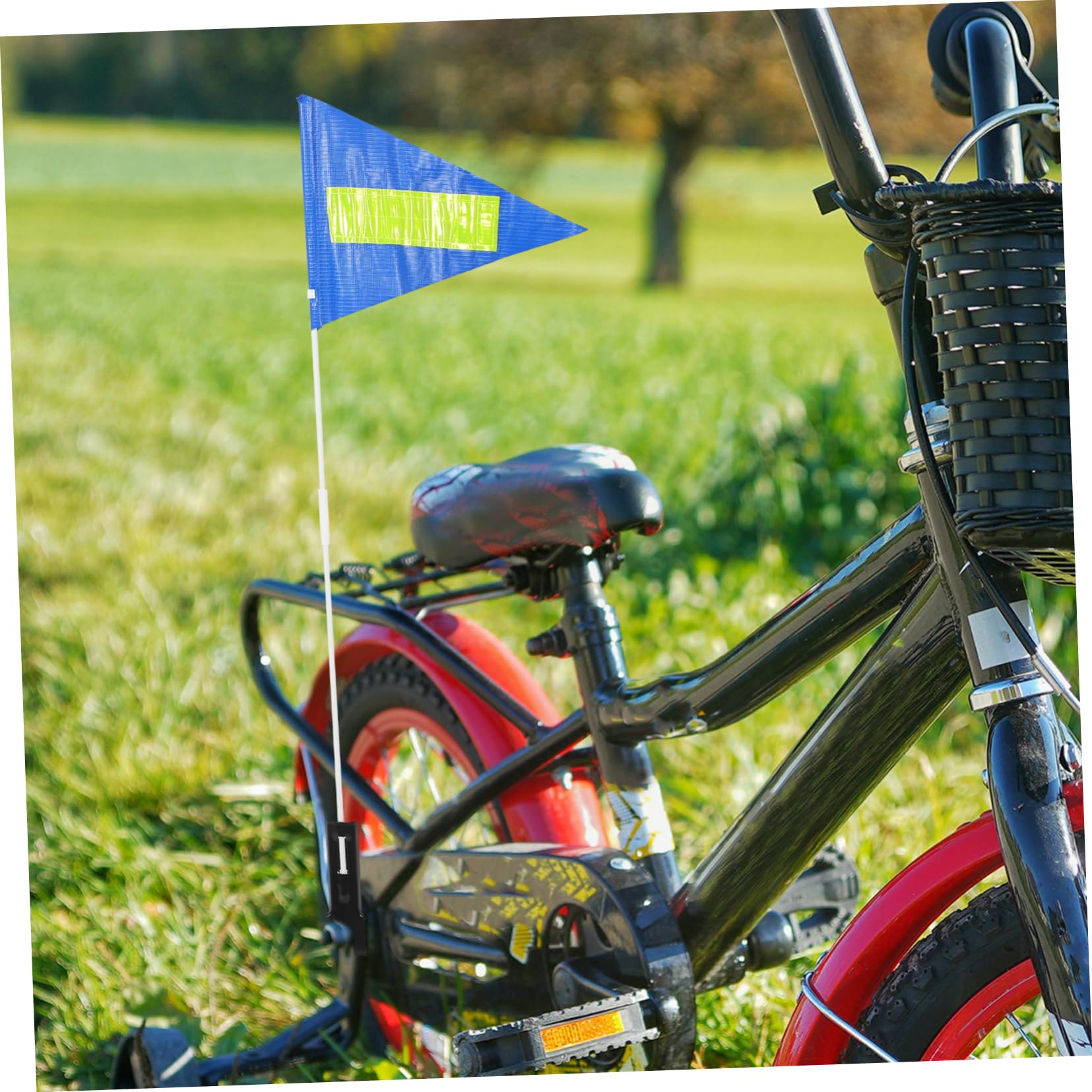 Toyvian 5 Juegos asta de bandera remolque de bicicleta bandera de seguridad ciclista de bicicleta al aire de ciclismo profesional plastico abs