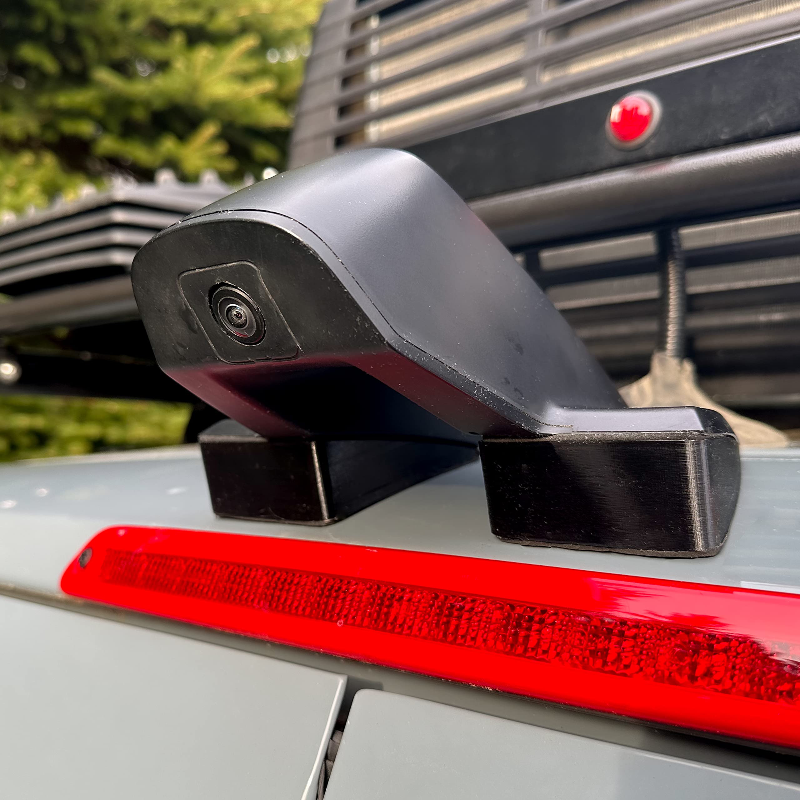 Backup Camera Lifter For Mercedes Benz Sprinter And