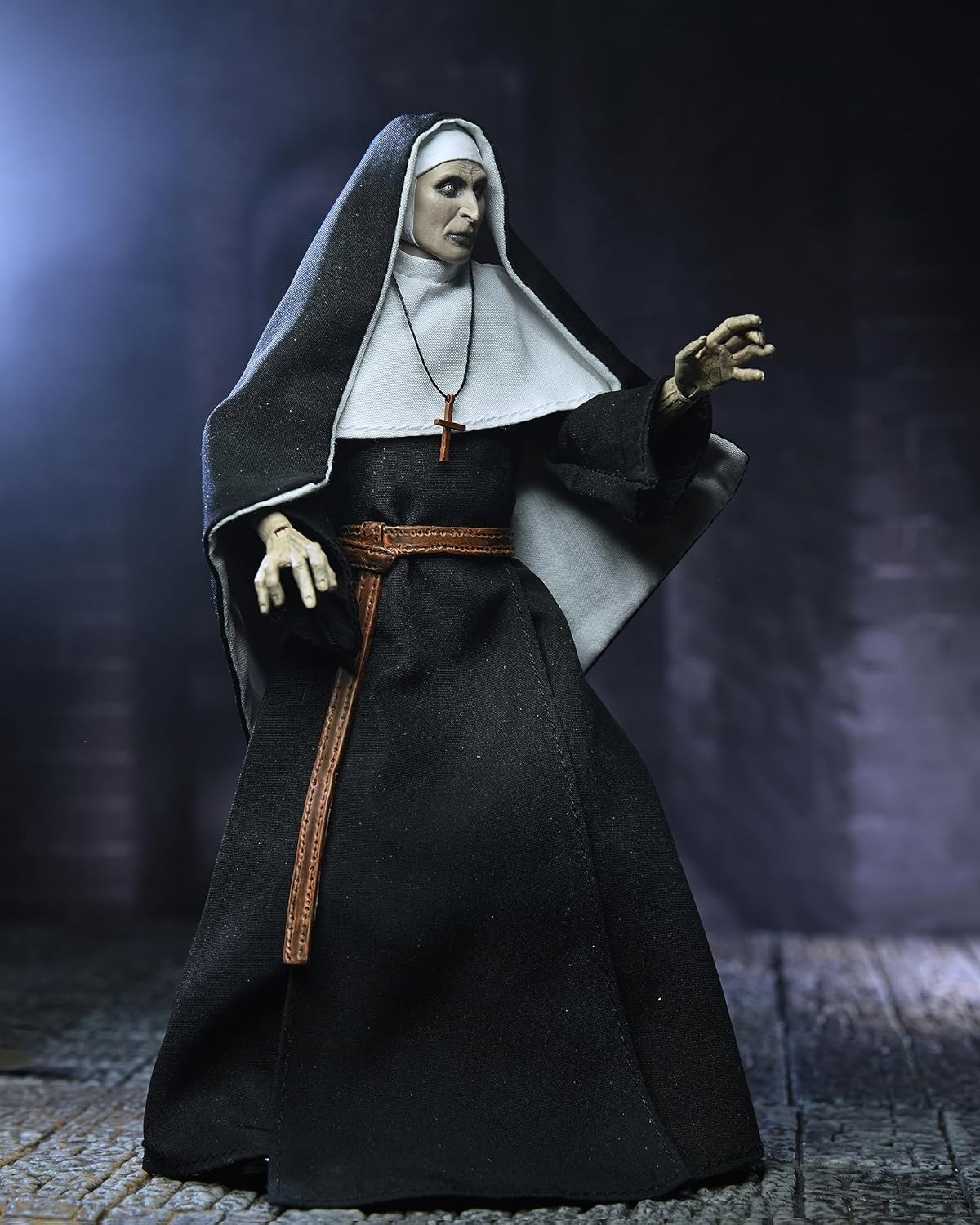 NECA - Conjuring Universe - Ultimate Valak (The Nun) 7" Action Figure