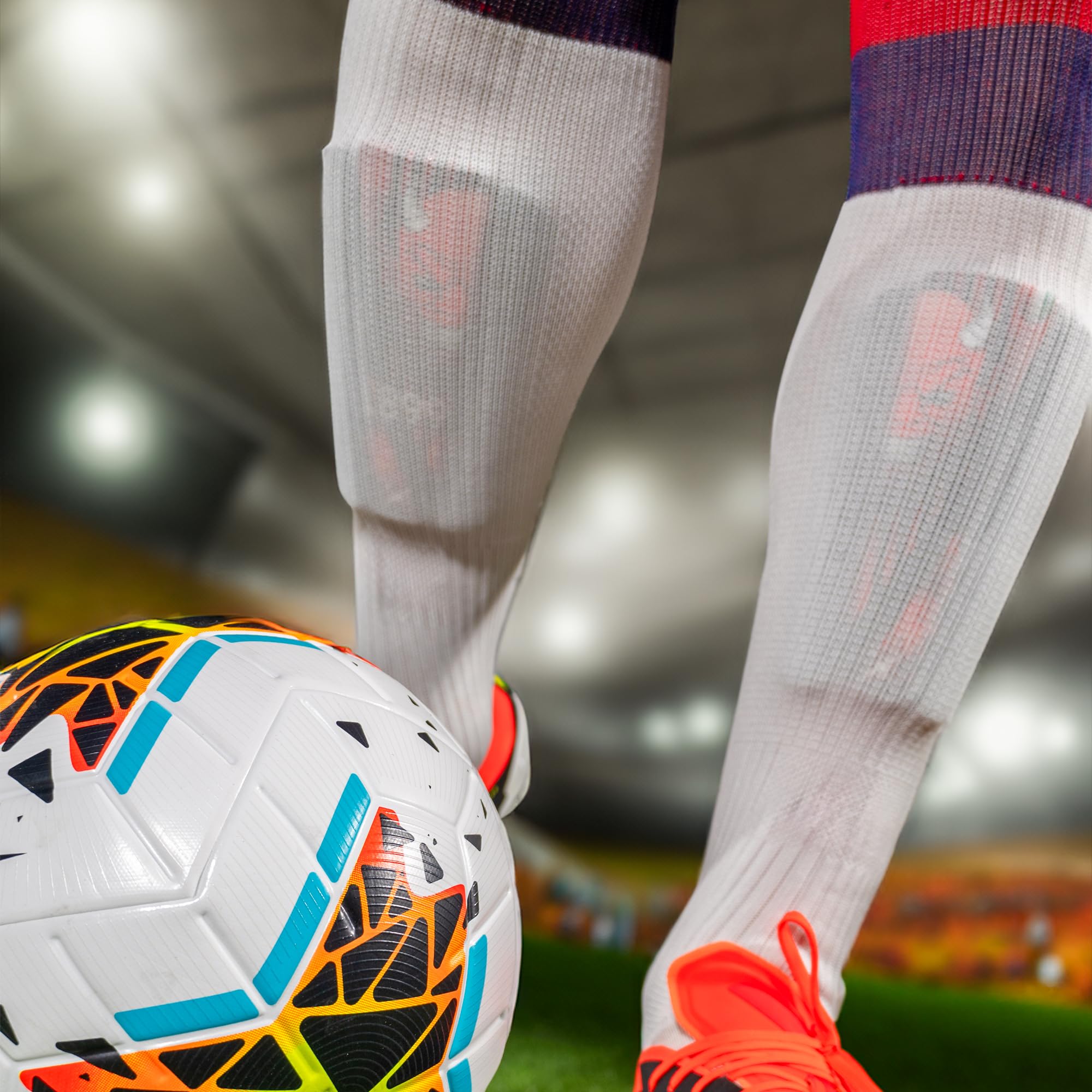 Parastinchi Da Calcio Giovani Adulti ad alta resistenza agli urti Made in Italy Protezione Completa. Comprese fasce di sostegno. Modello Rossoneri