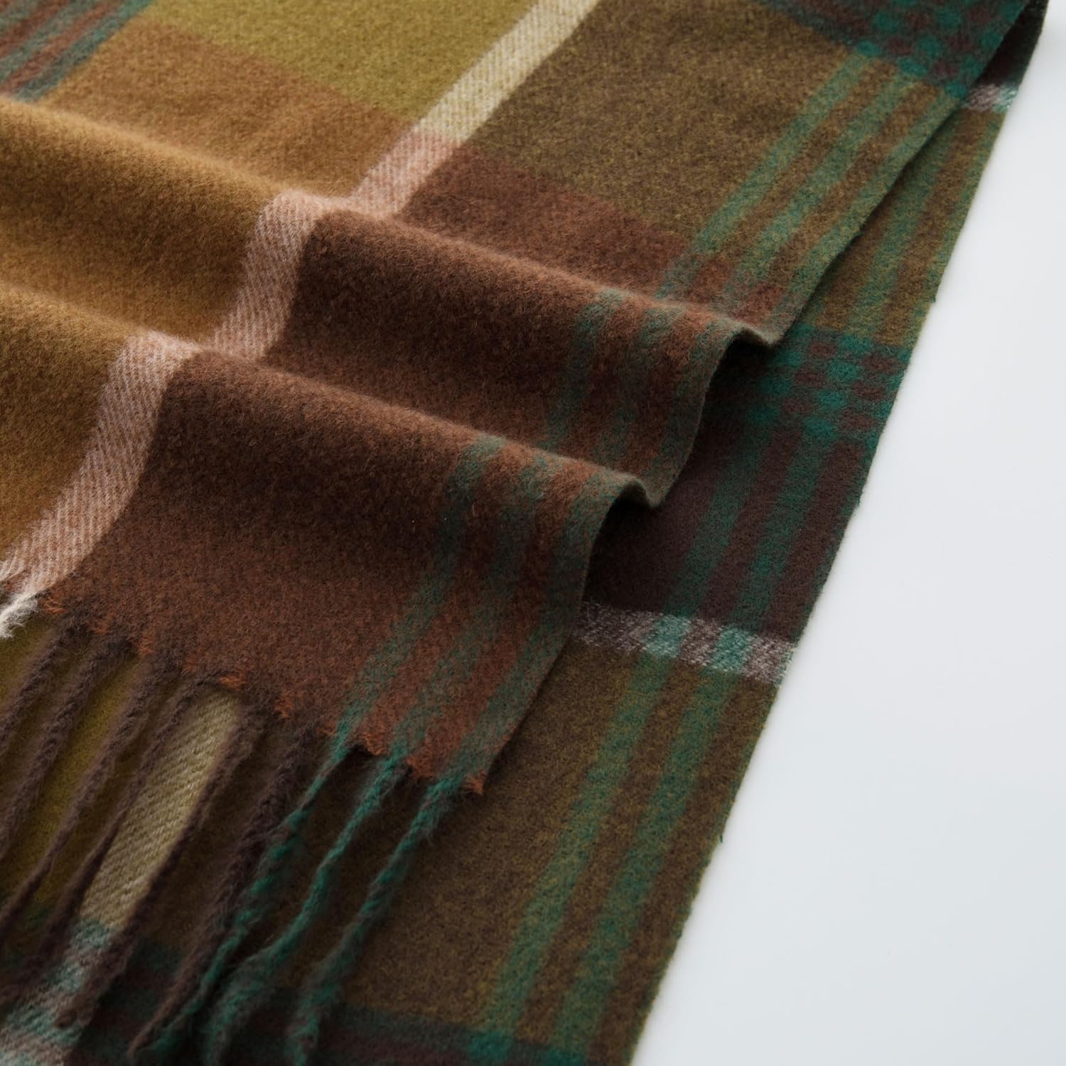 CALVIN & OLIVIA Ultra-Soft Cashmere Feel Scarf Winter Holiday Gift for Men & Women - Image 4