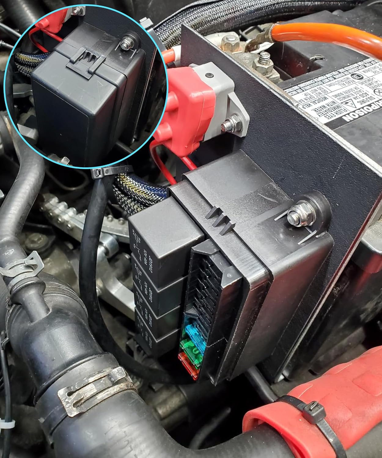 SCUARI Fuse Box,Car Accessories 12V Fuse Block,Pre-Wired Relay Box,Fuse Blocks 12 Volt Automotive,Water Proof Automotive Fuse Block with 4 Relays and 12 Way ATC/ATO Fuses,Suitable for Most Cars