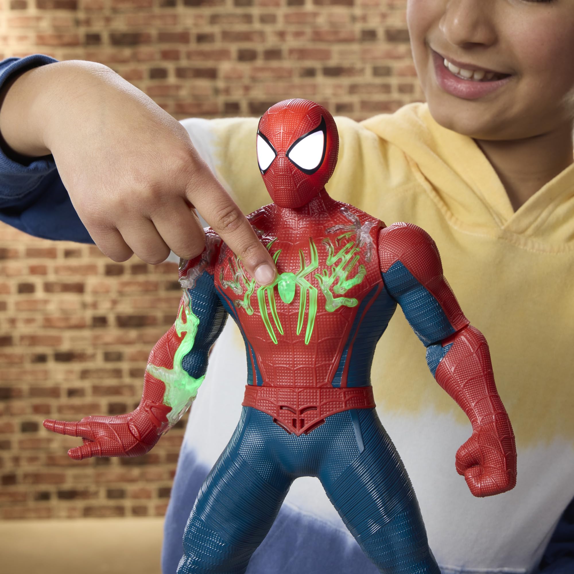 Marvel Spider-Man: Brand New Day, Spider-Man Energizado, Figura de acción electrónica, 36, 8 cm, Juguetes y Figuras Infantiles de superhéroe, A Partir de 4 años