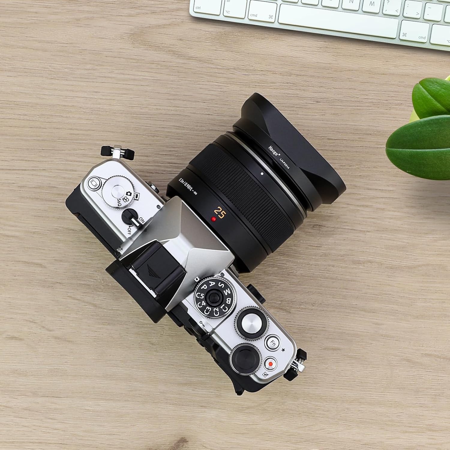 Haoge LH-P2514 Square Metal Lens Hood for Panasonic Leica DG SUMMILUX 25mm f/1.4 ASPH Lens dg25 25MM F1.4 Bayonet-Mount Lens Shades H-X025