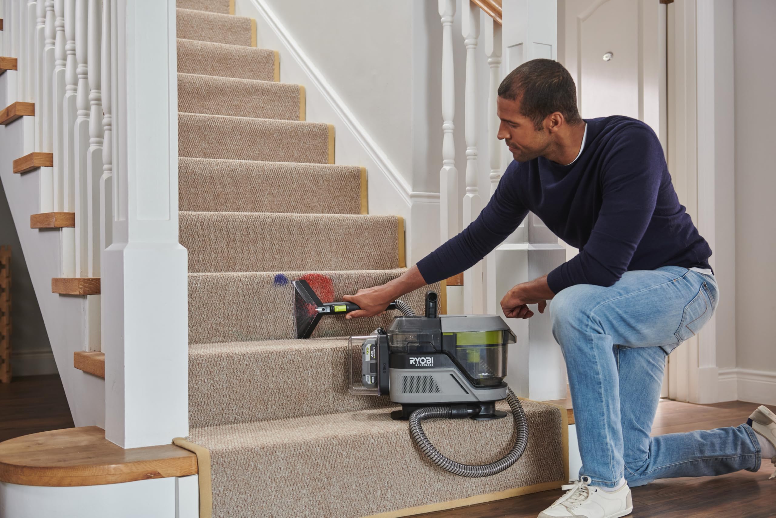 RYOBI 18 V ONE+ Akku-Textilreiniger Pro RDC18BL-0, kraftvolle Fleckenentfernung, 2in1-Waschbürste, Dual-Tank, Haushalt & Auto, ohne Akku und Ladegerät