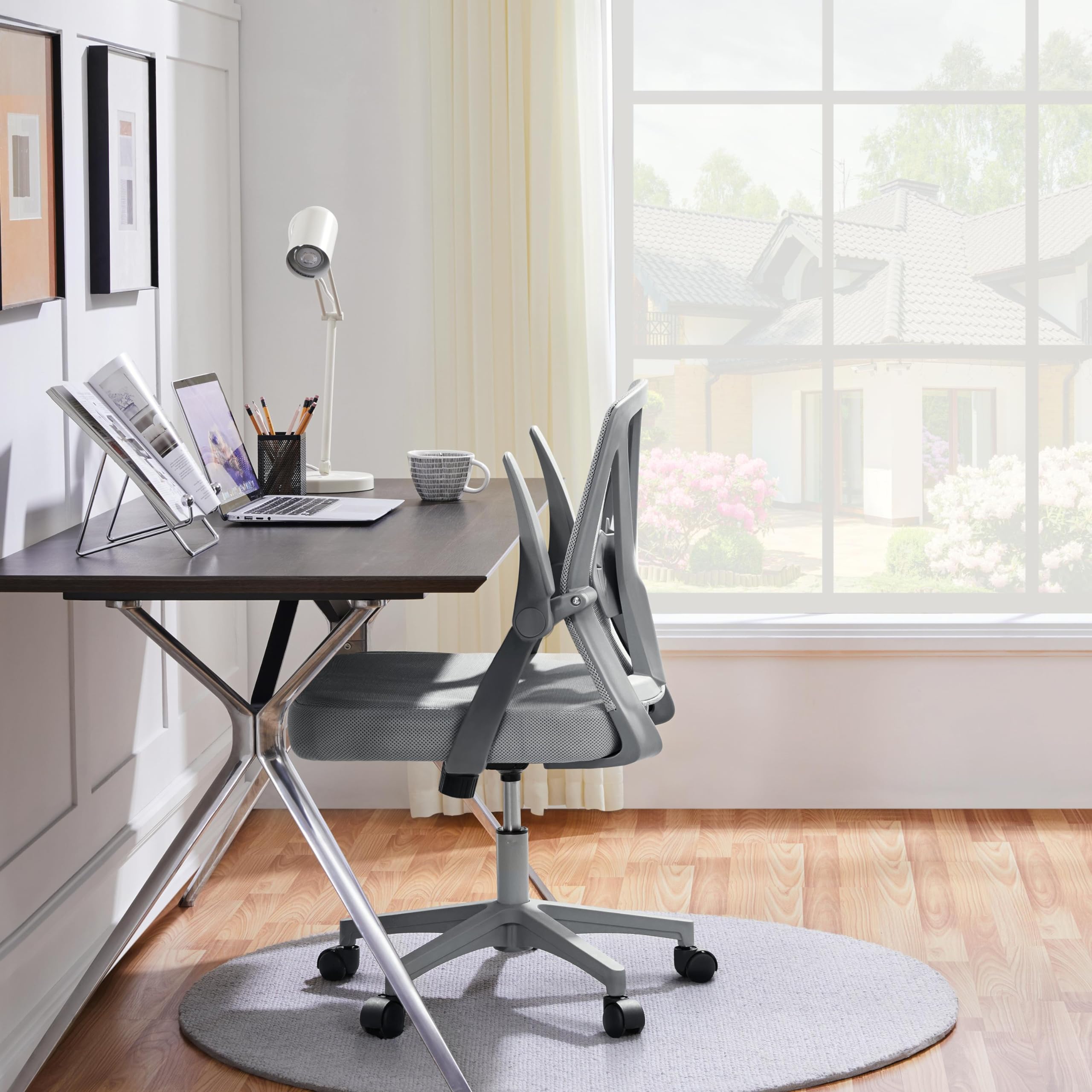 Yaheetech Bürostuhl Schreibtischstuhl mit hochklappbare Armlehnen, Drehstuhl aus Mesh, Office Chair Ergonomic, erstellbaren Lendenwirbelstütze, Wippfunktion, höhenverstellbar Grau