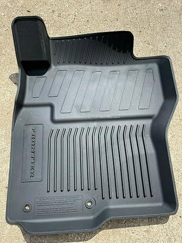 Miniatura 2 de Alfombrillas moldeadas para todo tipo de clima NISSAN Frontier 2022-2023 OEM 2022-2023 - Crew CAB - Modelo STD