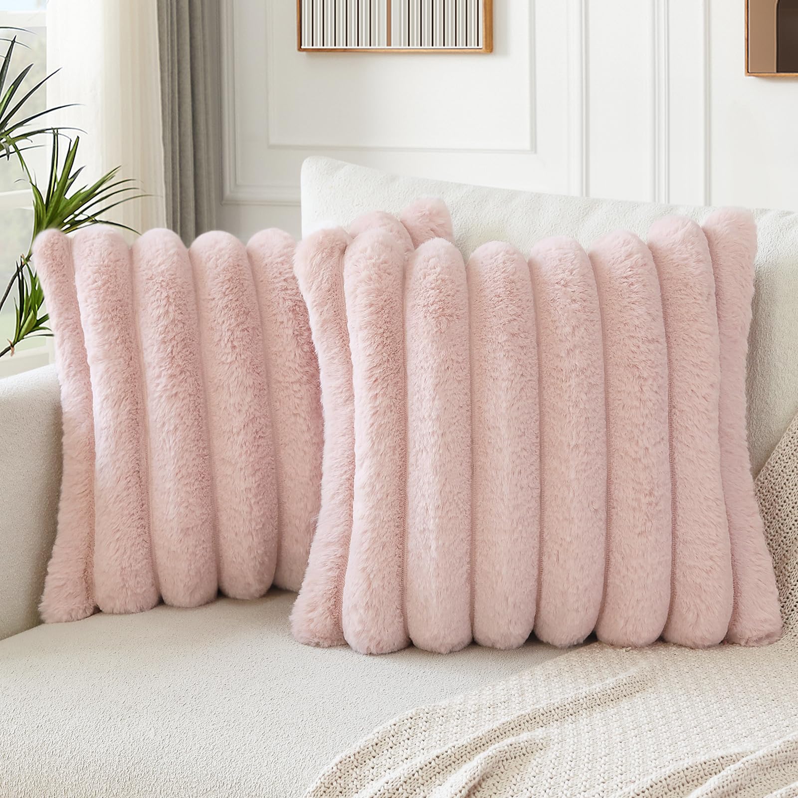 Housse de coussin fausse fourrure rose lavable pour canapé fatigué