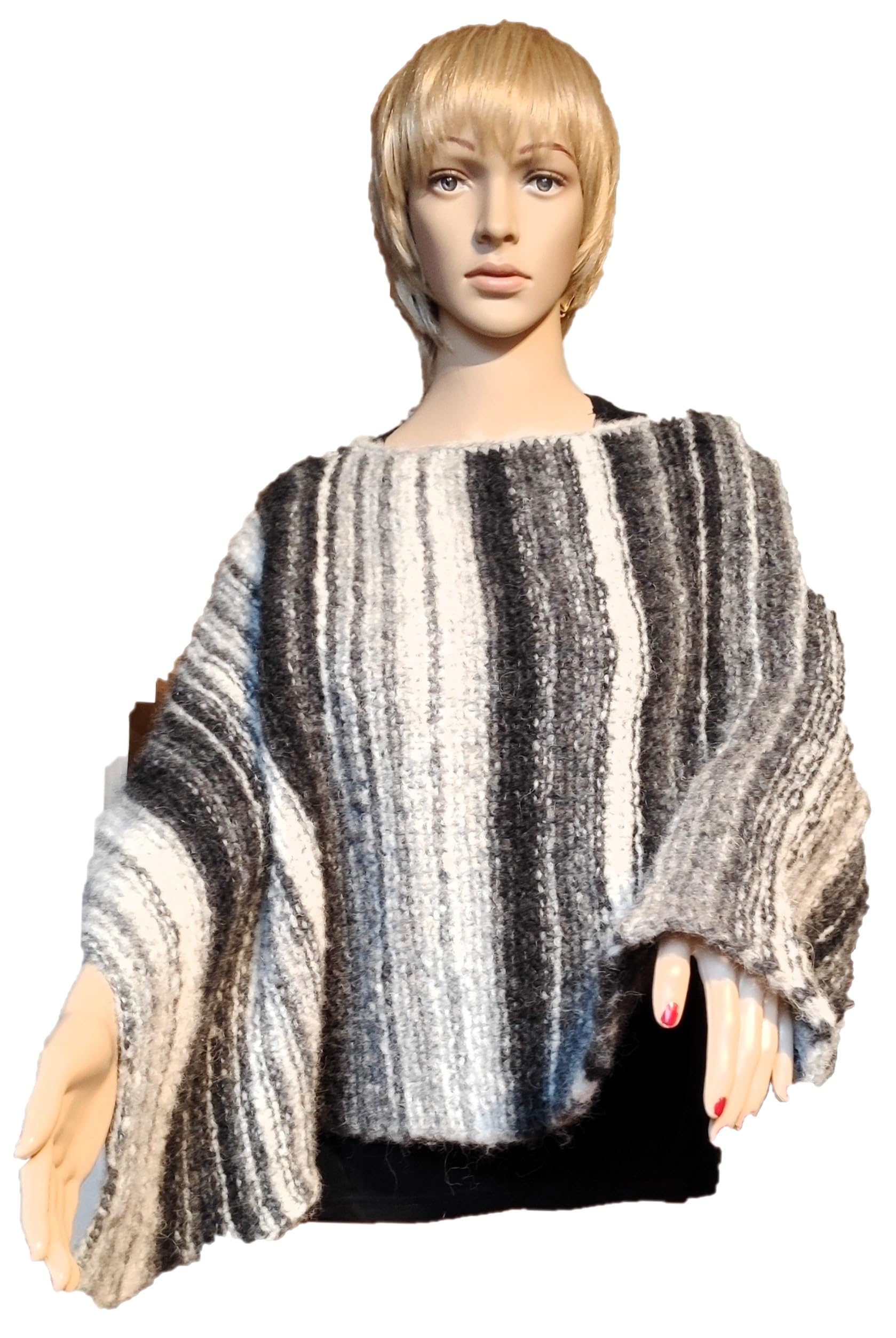 AngiesStrickZauber verkauft: Selbstgestrickt,Handgemacht/Poncho/Dreieckstuch/Schultertuch/Wickelschal/Sommerschal/Schal/Stola/Alpaca Wolle