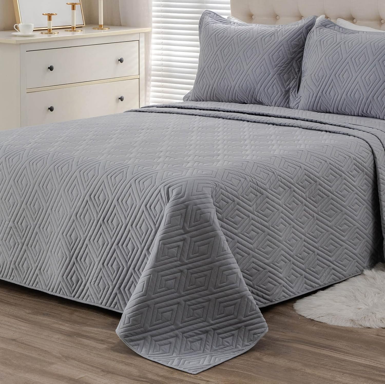 Oversized King Bedspreads 128x120 for Split Adjustable Bed