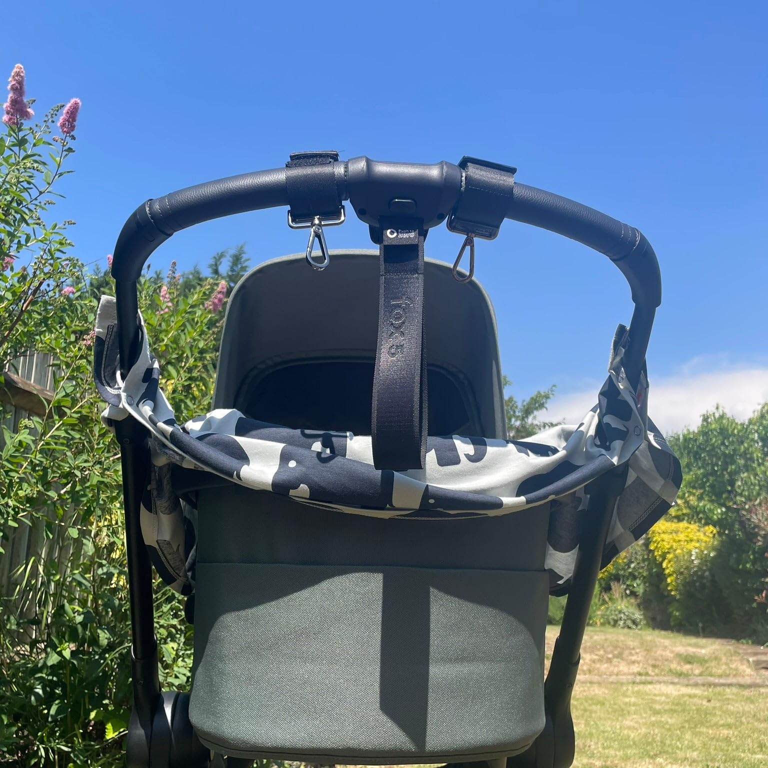 Multifunktionale Abdeckung mit UV-Schutz für Kinderwagen, Kindersitze, Babytragen und zum Stillen. Sonnenschutz mit UV-Schutzfaktor 50+ für Babys und Kinder. Für den Urlaub, den Strand, (Elefant)