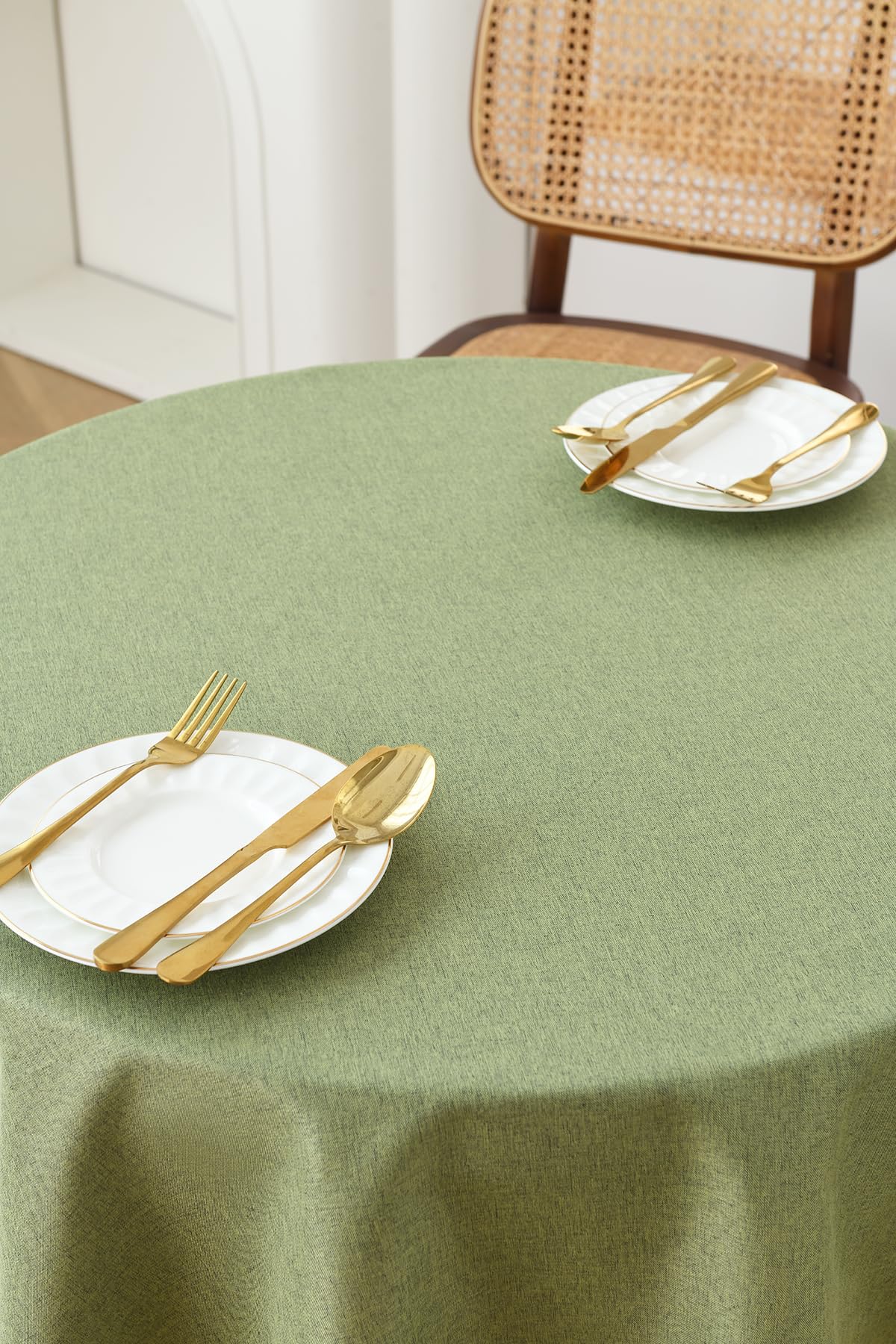 Wracra Waterproof Round Tablecloth for 2 to 4 Seater, Round 120cm Linen Style Indoor Outdoor Tablecloths - Image 2