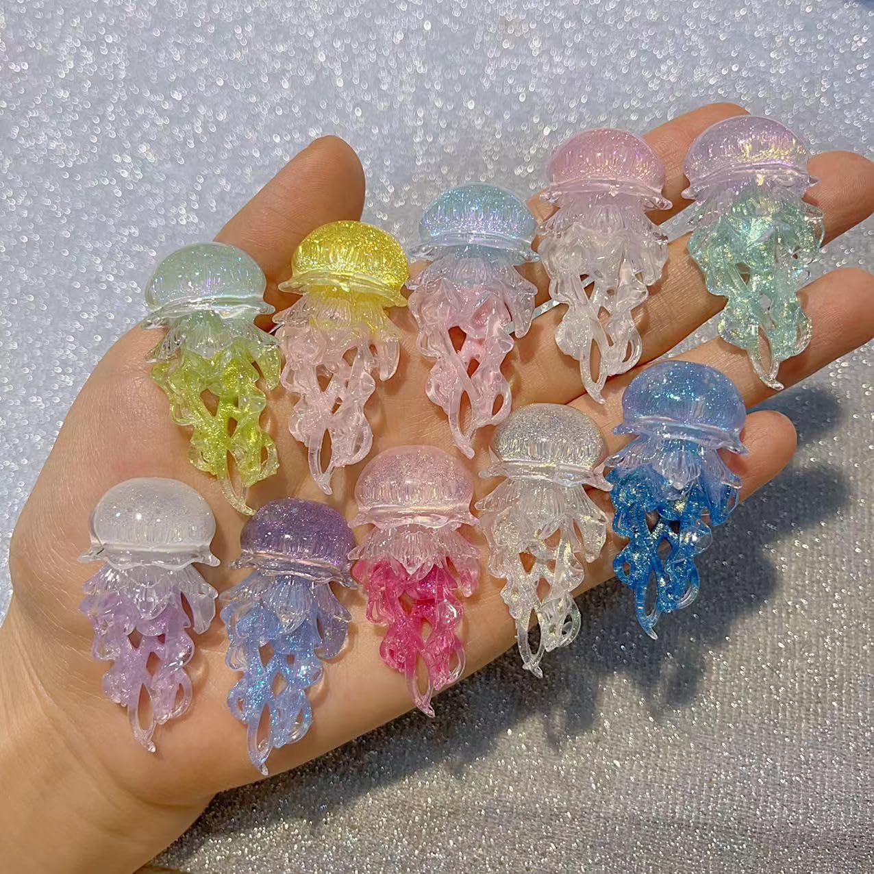 KARLOR 10 Pieces Jellyfish Decor, Fluorescent Jellyfish Figure, Colorful Resin Crystal Shimmer Decoration, DIY Jewelry Accessories, Craft Supplies, Marine Animals, Glow Under UV Lamp