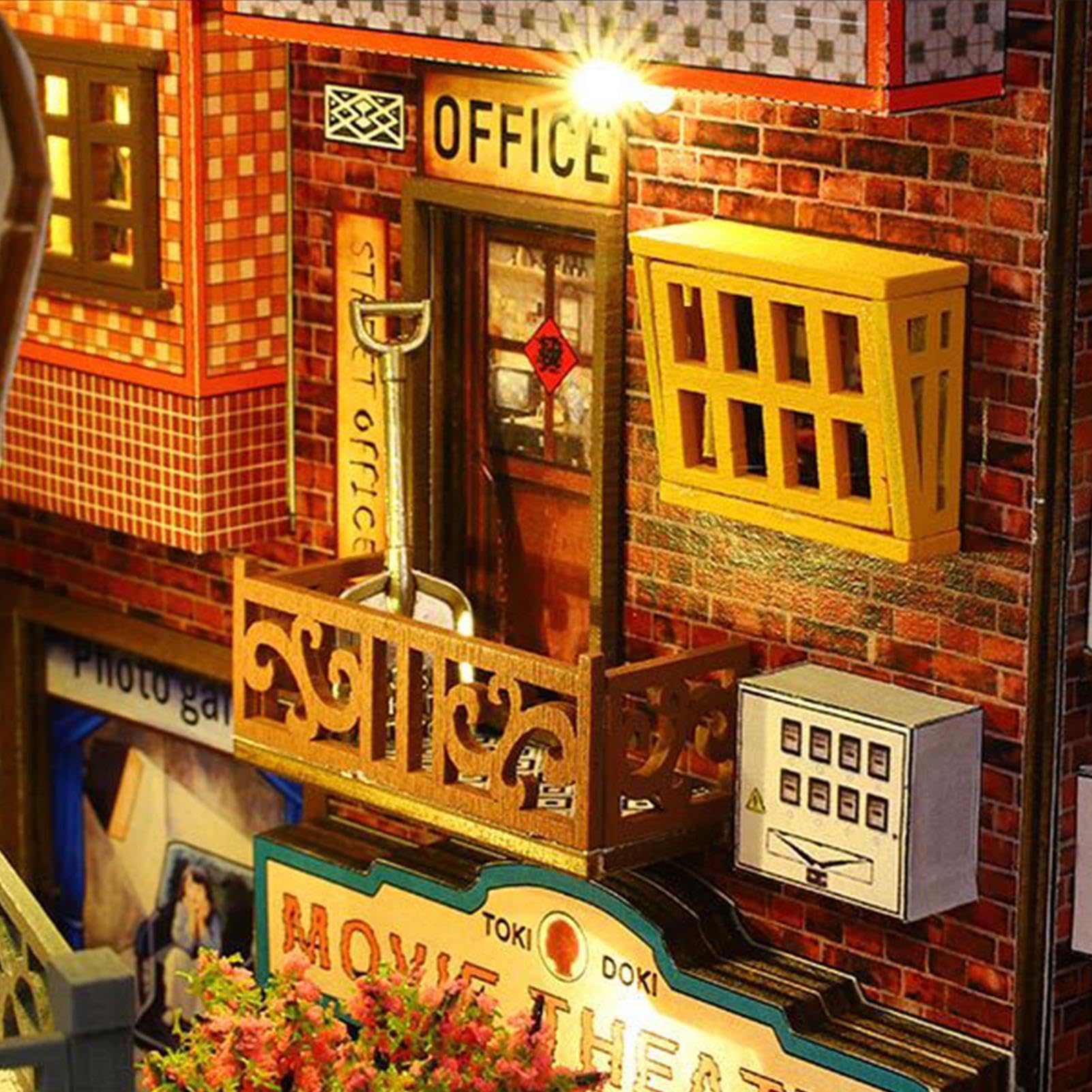 Tiny House Kit | di casa in miniatura con luce a LED | Kit creativo per bambini e adulti | Progetto hobby per compleanni, vacanze e decorazione della casa