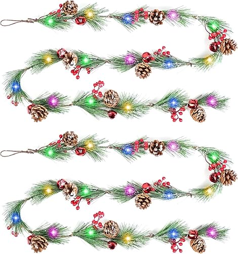 ATTGREAT Guirnalda de Navidad de 6 pies con luces, paquete de 2 guirnaldas de Navidad con 18 luces LED, ramas, bayas, campanas, piñas de copo de
