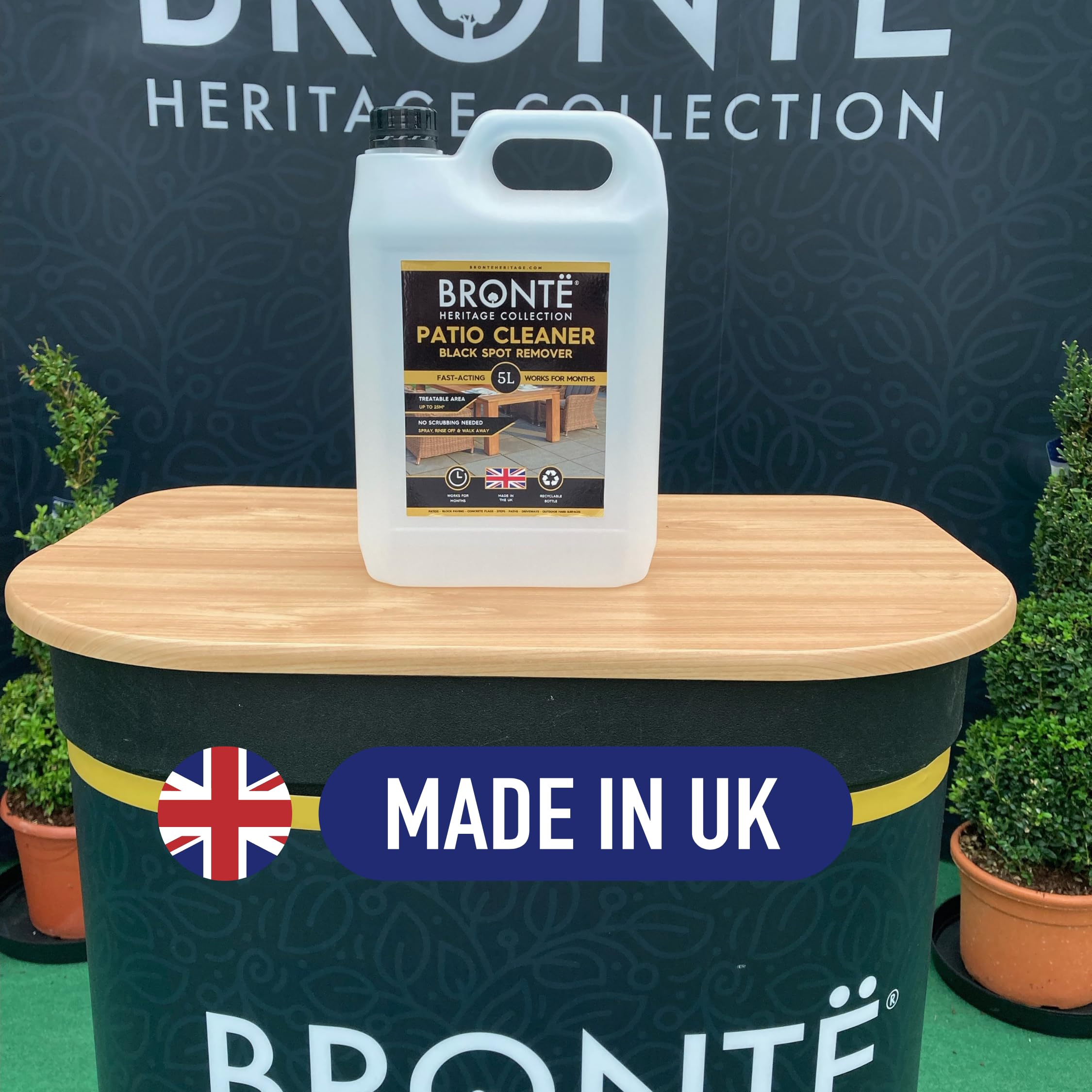 Bronte Heritage Patio Black Spot Remover 5L – Soluzione ad azione rapida per macchie nere ostinate, licheni, muschio e macchie. Non necessita di strofinare, per patio, pavimentazione, vialetti e