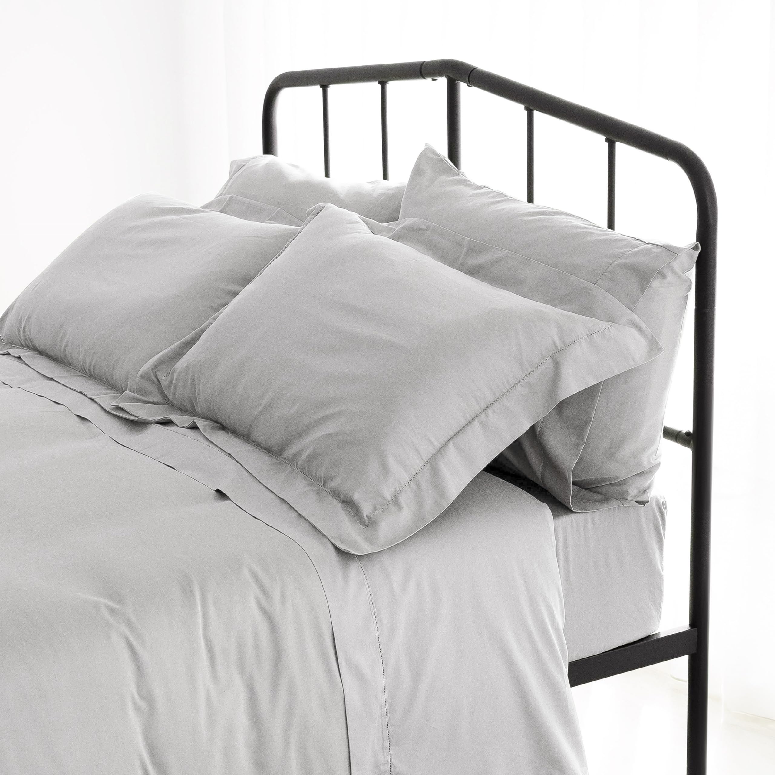 Catherine Lansfield Fantasy Ice Grey Bed Linen 200 x 200 + 80 x 80 (2), Gray, 200x200+80x80(2) - Image 2