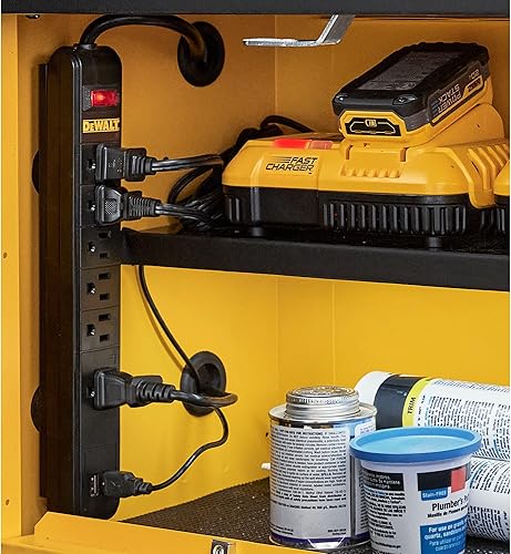 Miniatura 7 de DEWALT Regleta magnética con 6 tomas de corriente, compatible con sistema de almacenamiento DEWALT Workshop (DWST82693)