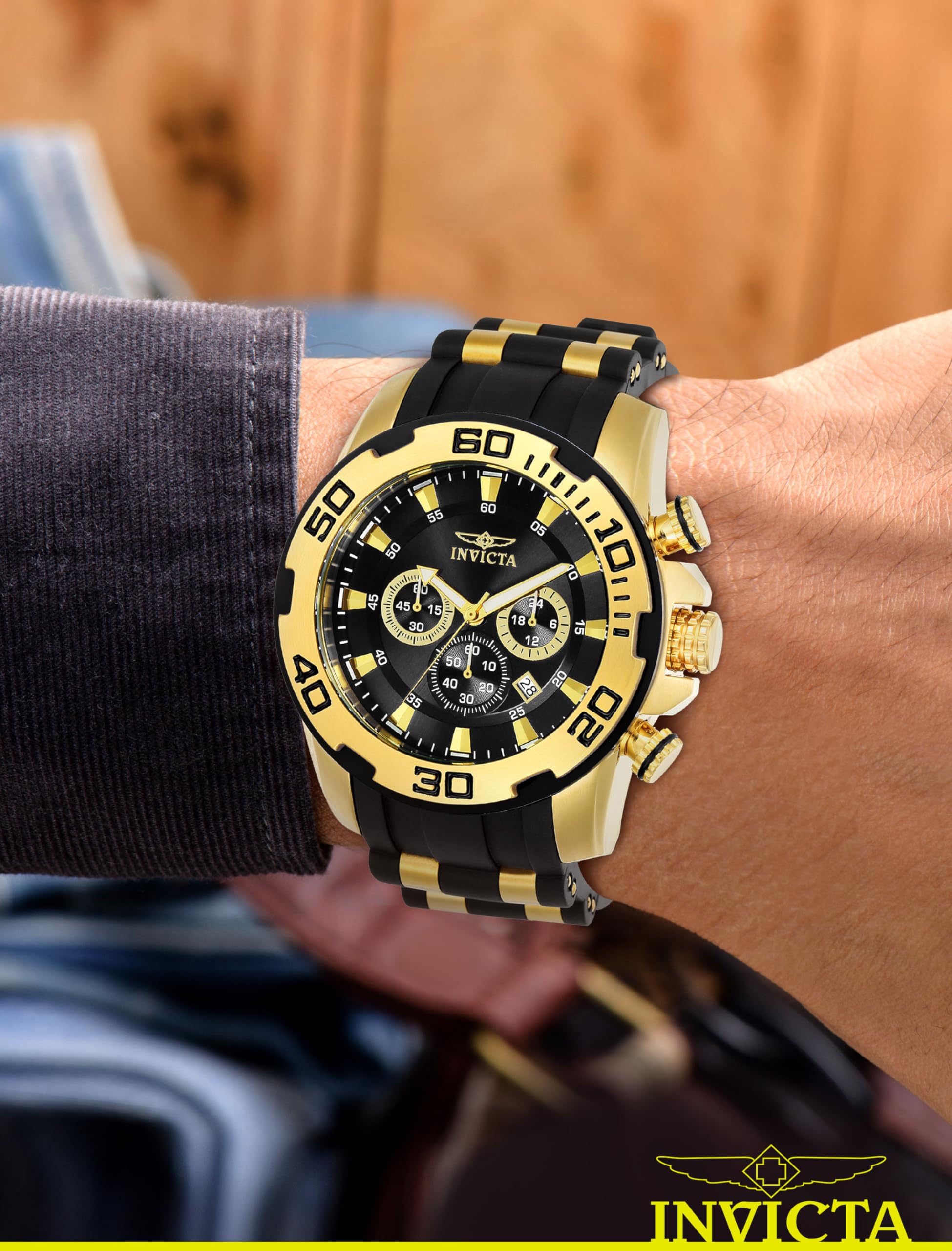 Invicta Men's Pro Diver Stainless Steel Quartz Silicone Strap, Black, 26 Casual Watch (Model: 22312)