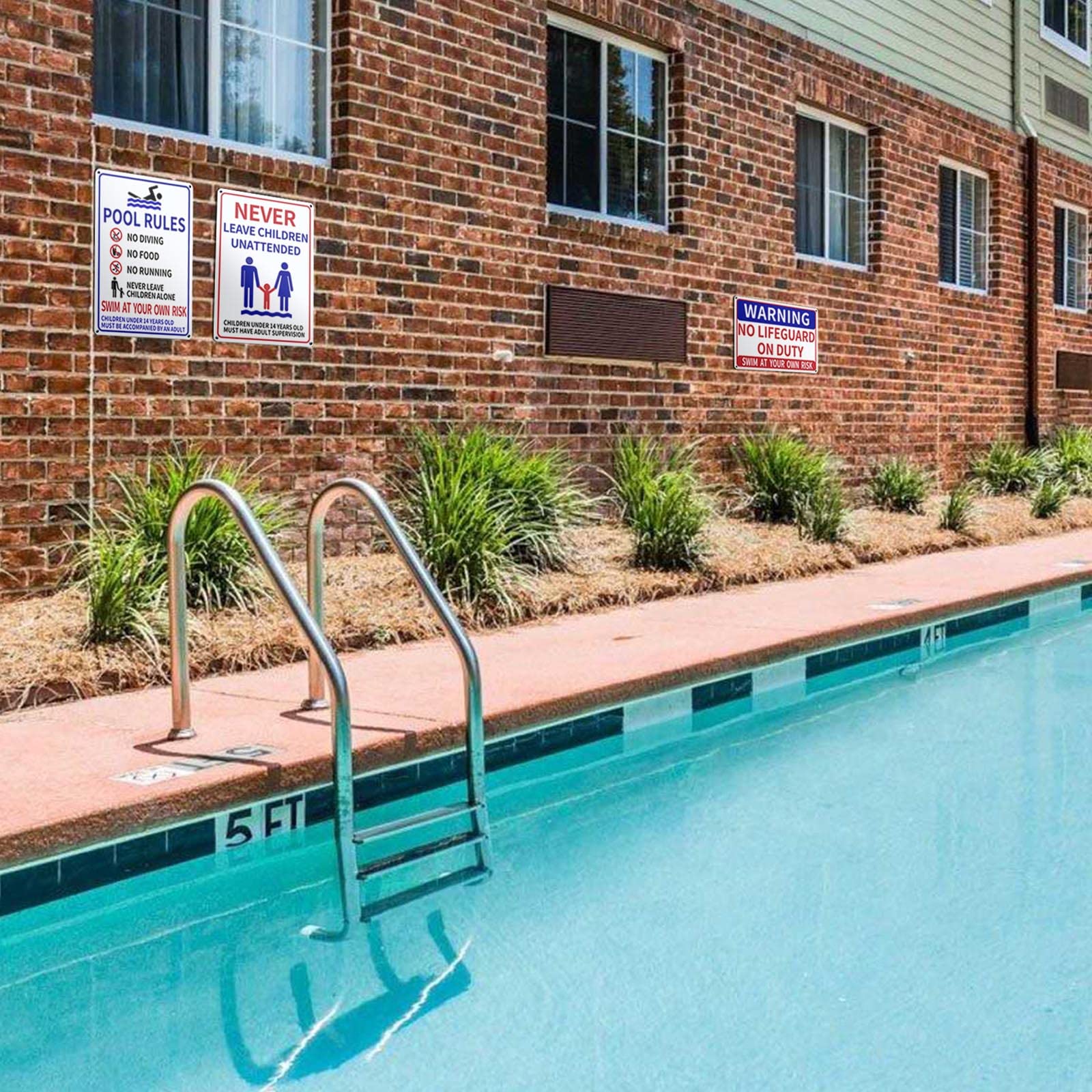 [Paquete 1+1] Letreros de piscina para exteriores, 14 x 10 pulgadas, impresos con "Watch Your Children" y "Swim at Your Own Risk", resistentes a la decoloración y sin óxido, carteles de piscina de