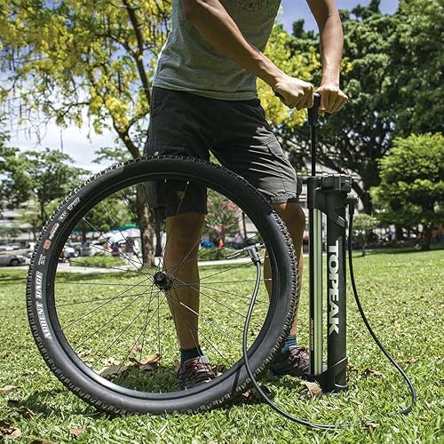 Miniatura 2 de Topeak JoeBlow Booster Bomba de piso para neumáticos sin cámara, compresor de aire de doble función y bomba estándar, capacidad de 160 PSI,