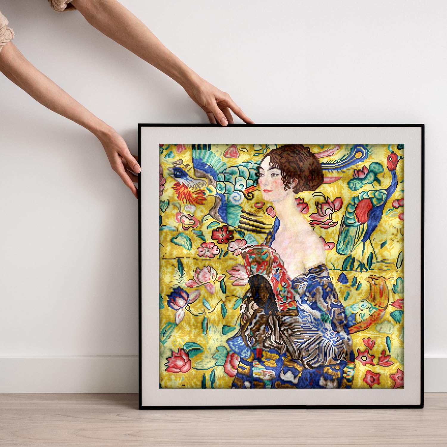 Amazon.com: DIAMOND DOTZ Lady with Fan (Apres Klimt) Portrait