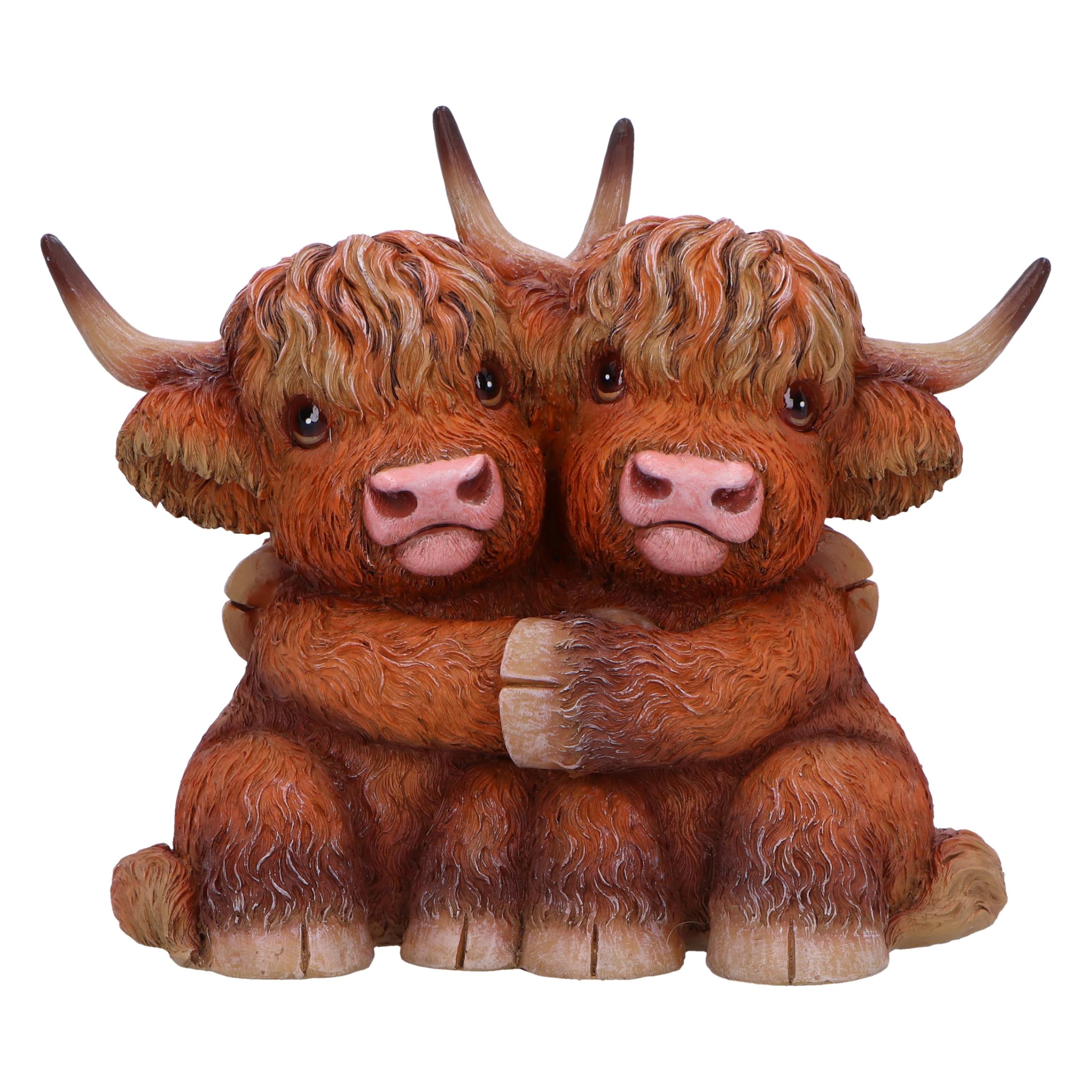 Highland Cow Hug Ornament 14.5cm Rustic Farmhouse Animal Figurine Gift Décor