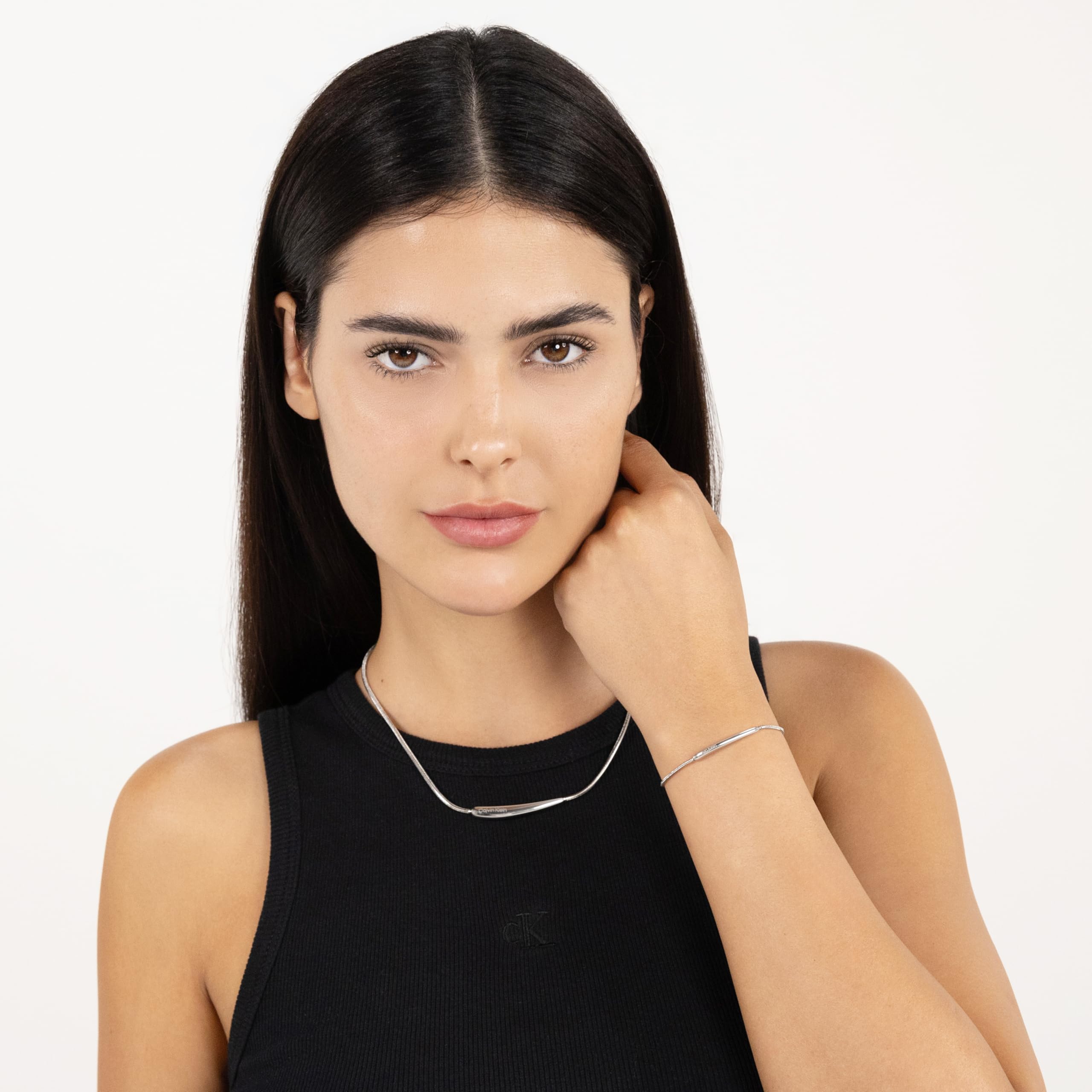 Calvin Klein Collana con Pendente per Donna Collezione ELONGATED DROPS in Acciaio Inossidabile - Disponibile in Versione Argento o Oro