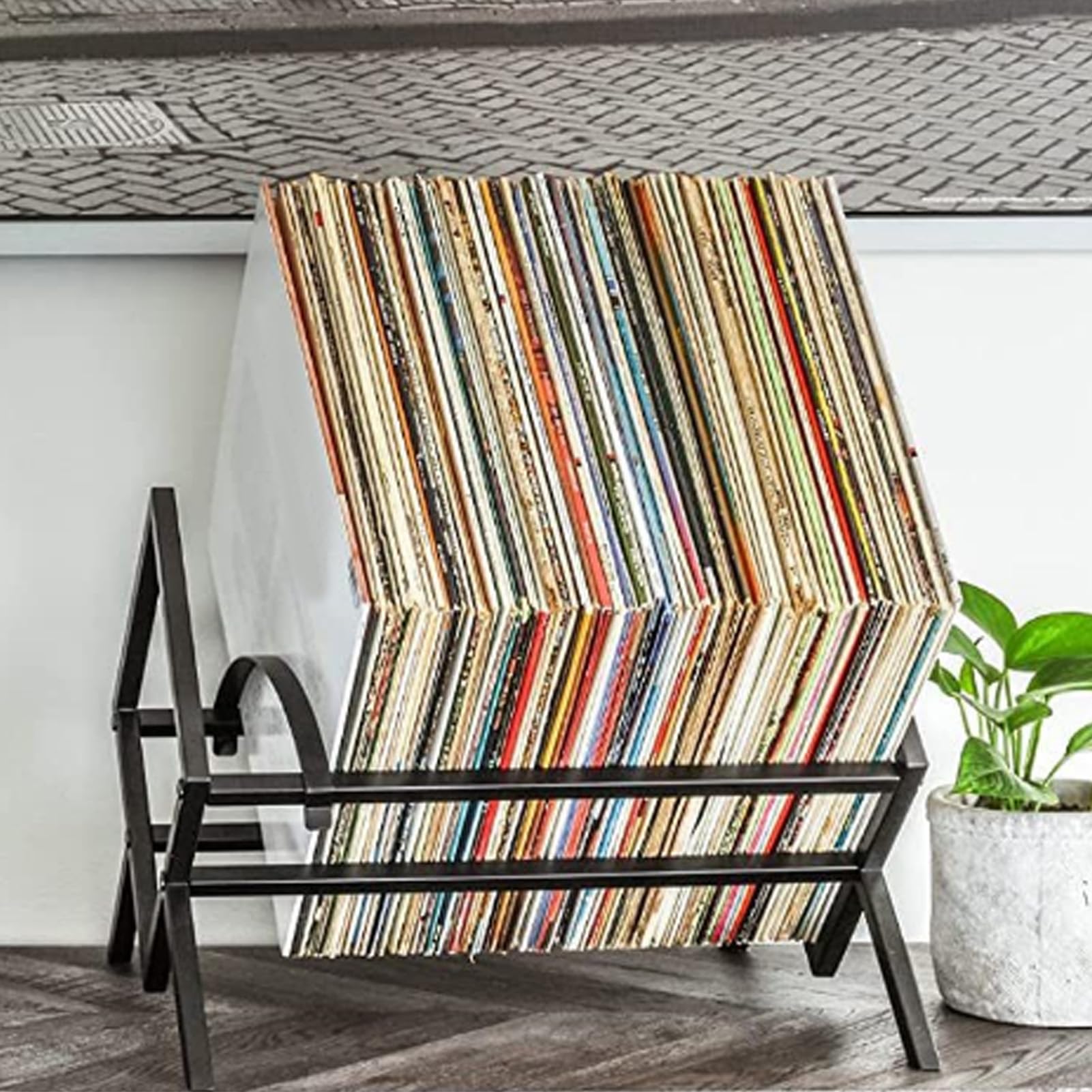 Rack de rangement des albums, disques de la musique d'étagère Affichage de l'organisateur d'étagère Carbon Steel for Music Collection (1 Tier)