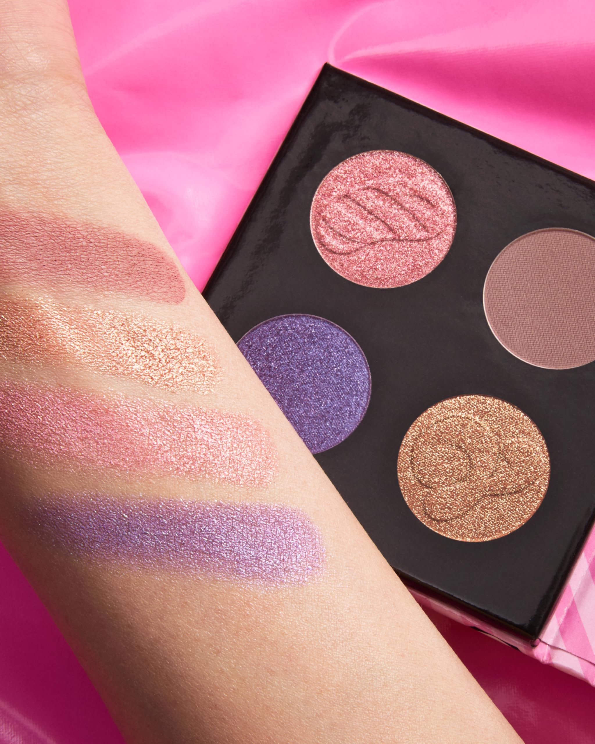 KIKO Milano Candy Crush™ Multi Finish Eyeshadow Palette 03, Palette Con 4 Ombretti Dal Finish Opaco, Metallico E Brillante