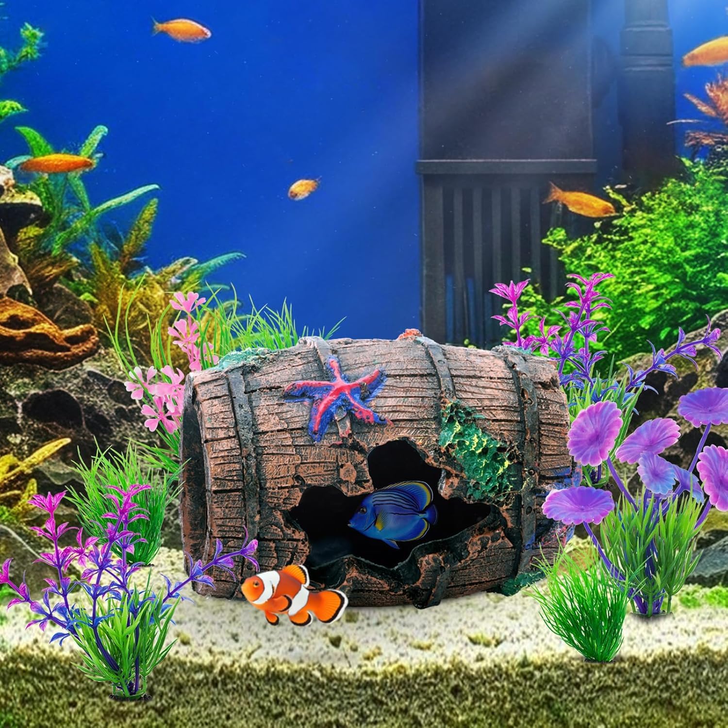 Juego 5 Piezas decoración Acuario, Accesorios Peces Betta, Adornos Cueva Barril + Estrellas mar y Plantas Artificiales (1 Barril con Estrellas, 4 Plantas)