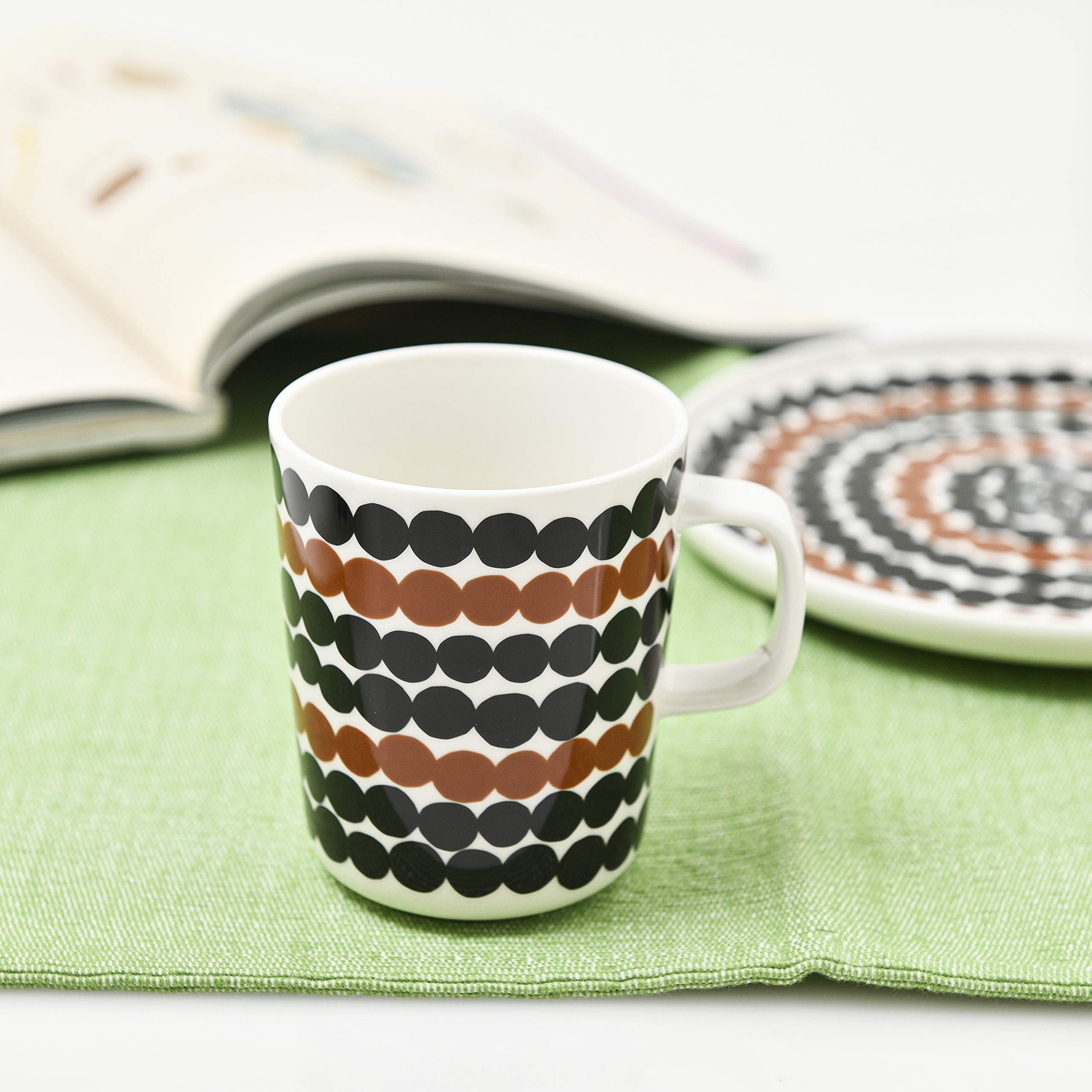 Amazon.co.jp: marimekko SIIRTOLAPUUTARHA ドット柄 マグカップ 250ml