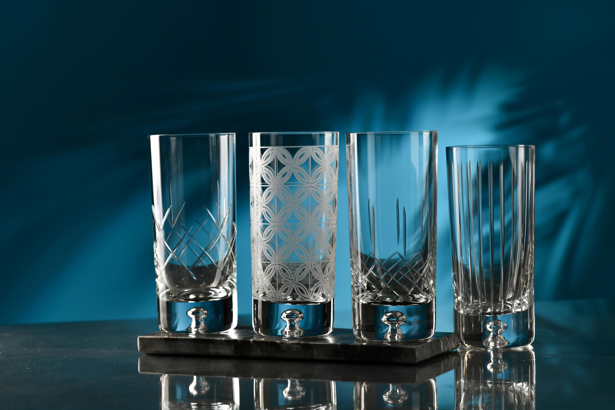 Krosno – Bicchieri per acqua, succhi e drink 300 ml – set da 4 pezzi – Collezione Saga – Vetro di cristallo – Realizzati a mano e incisi – Ideali come regalo