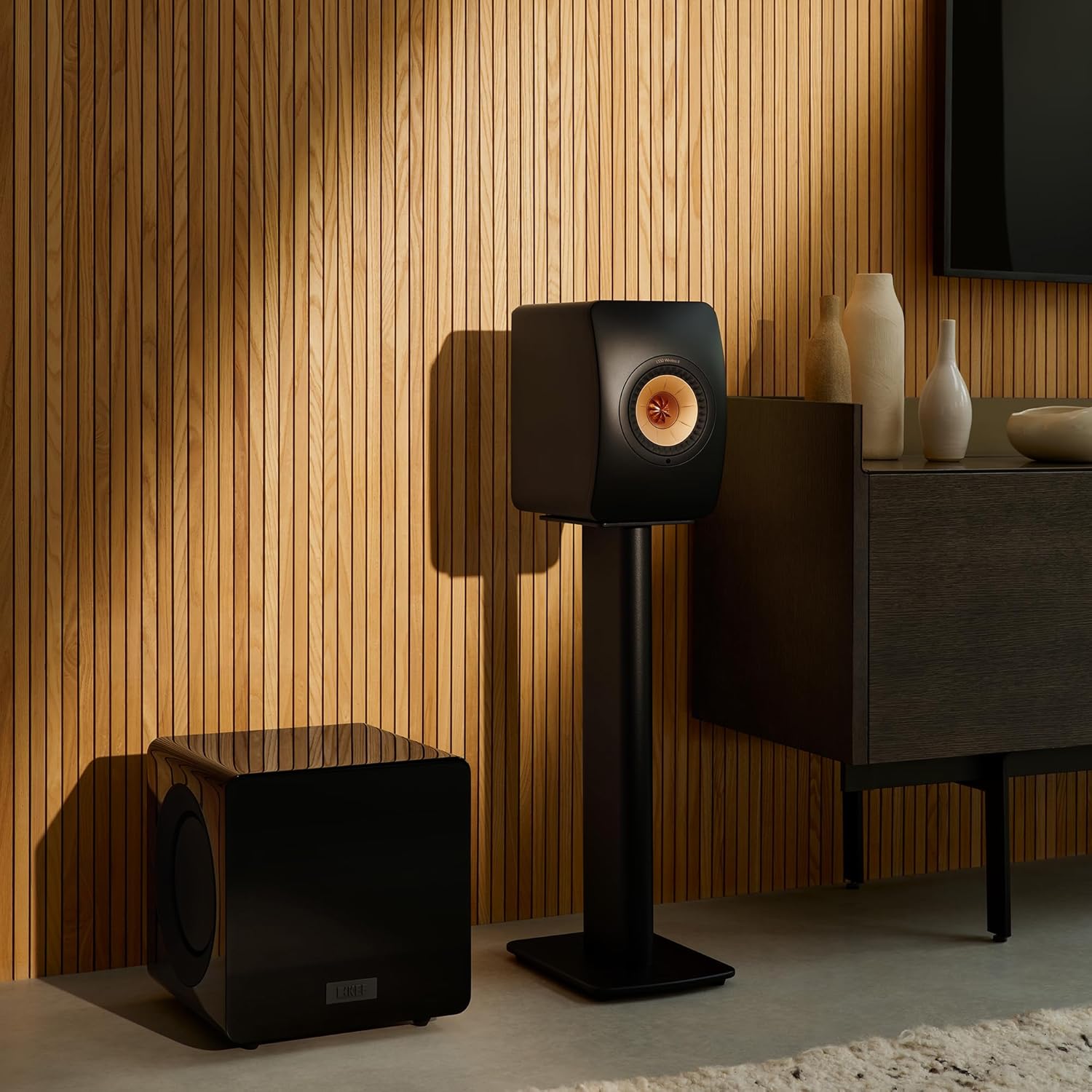 KEF KC92 Subwoofer (Black Gloss)