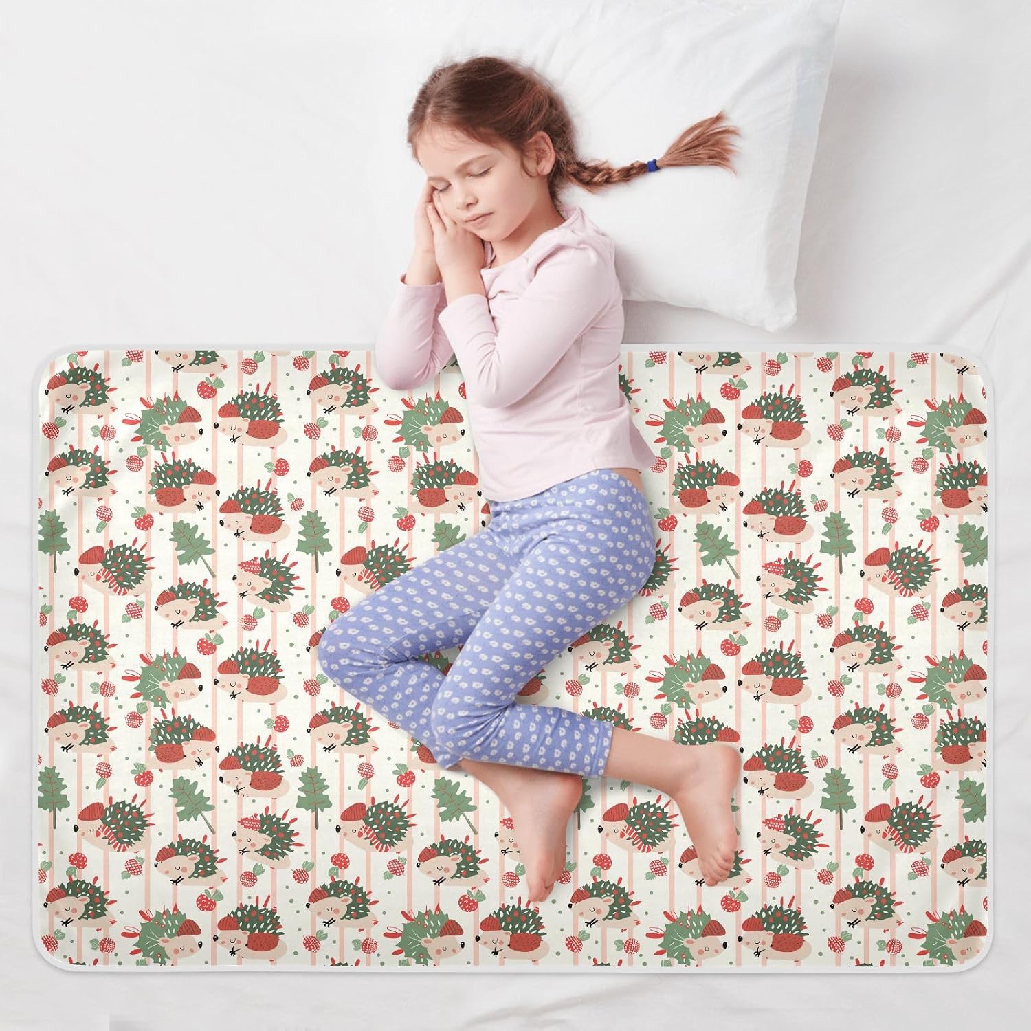 Christmas Red and Green Playful Hedgehog Extra Large Resuable Training Pee Pads for Kids Water Resistant Potty Training Cover Breathable Bed Liners for Kids Adults Pets , 52" L x 34" W