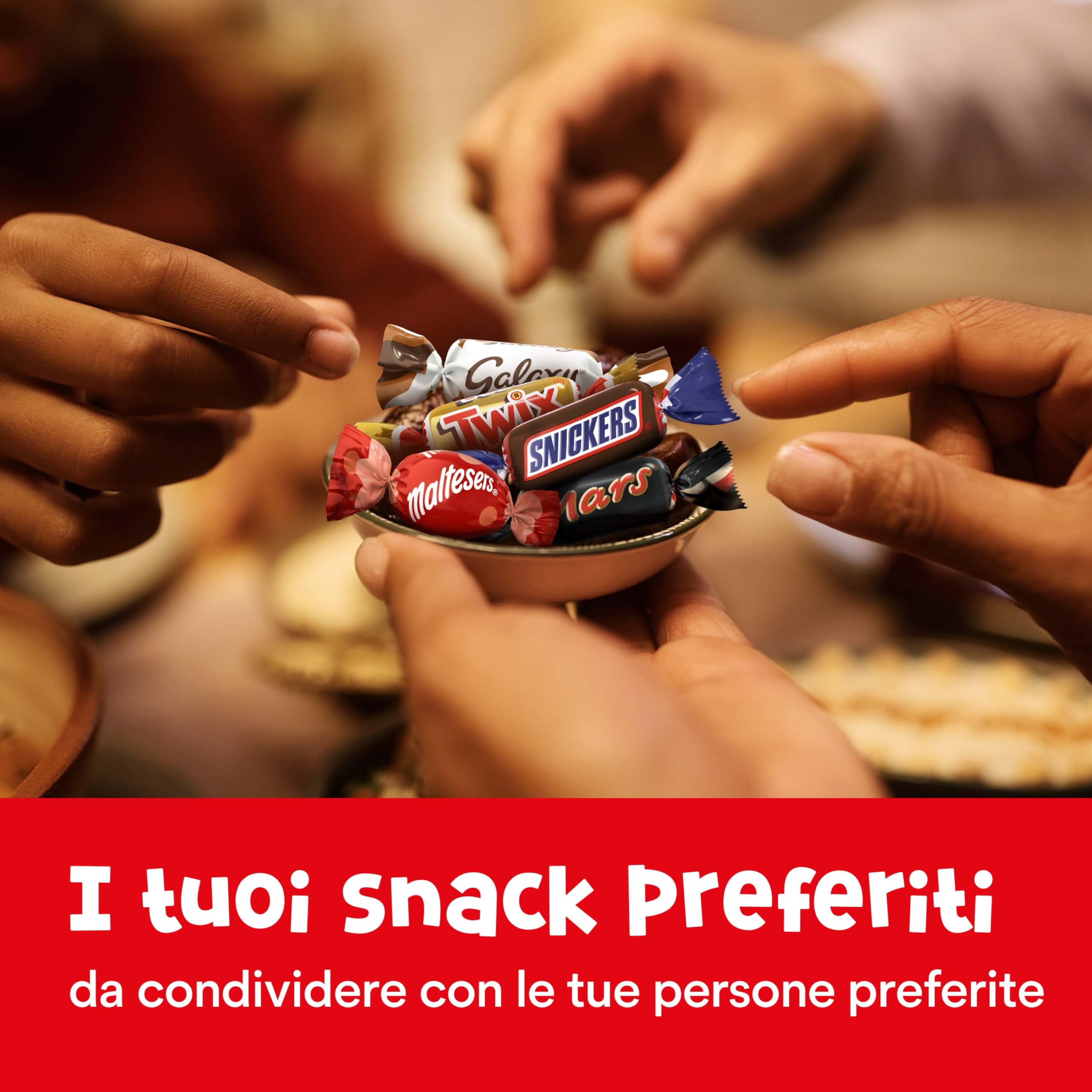 Celebrations, Snack Assortiti al Cioccolato, Praline Miste al Cioccolato Mars, Bounty, Snickers, Twix, Maltesers e Altri Ancora, 8 Scatole da 196g, Cioccolatini Natalizi