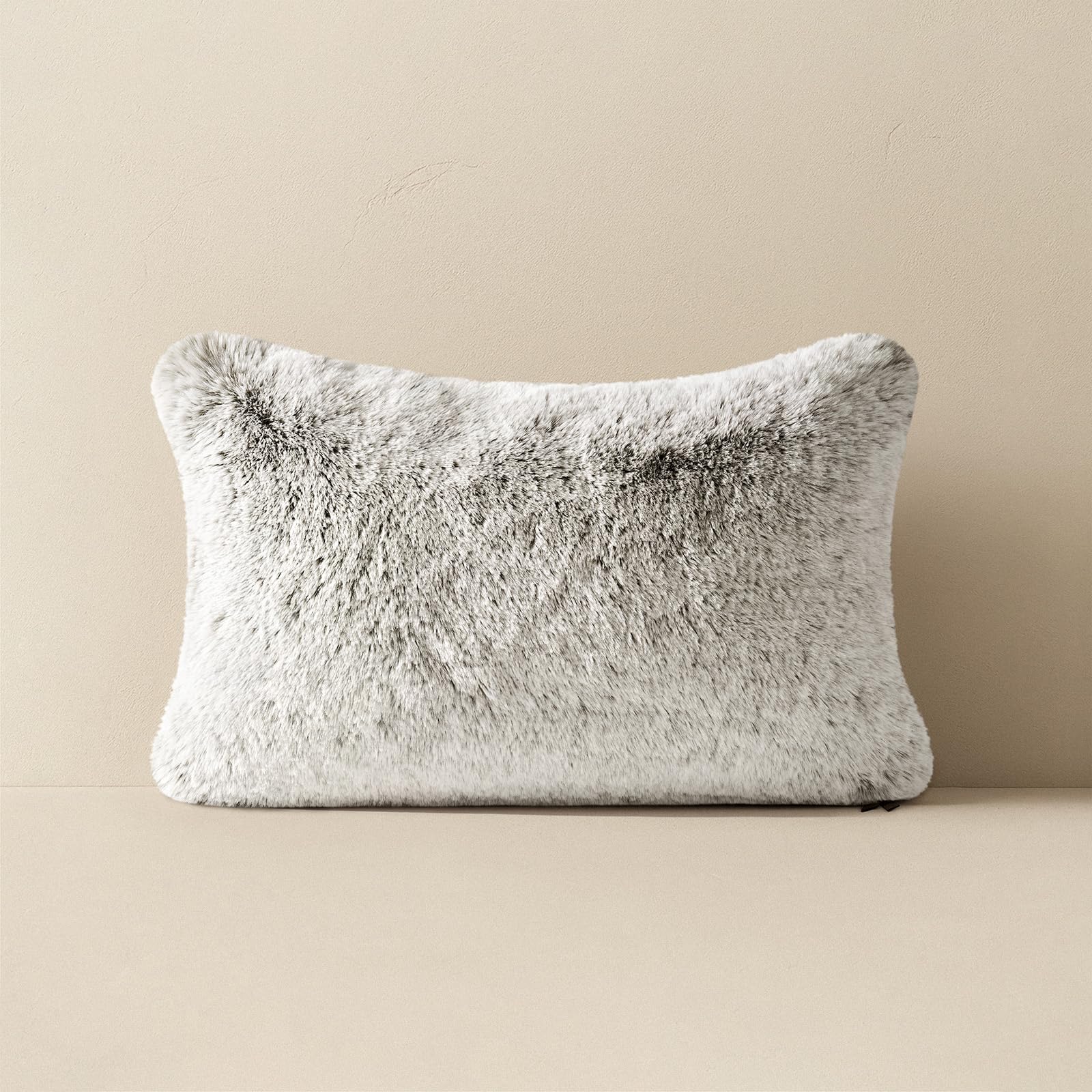 Amazon.com: EVERGRACEHOME Luxury Faux Chinchilla Fur Lumbar Pillow