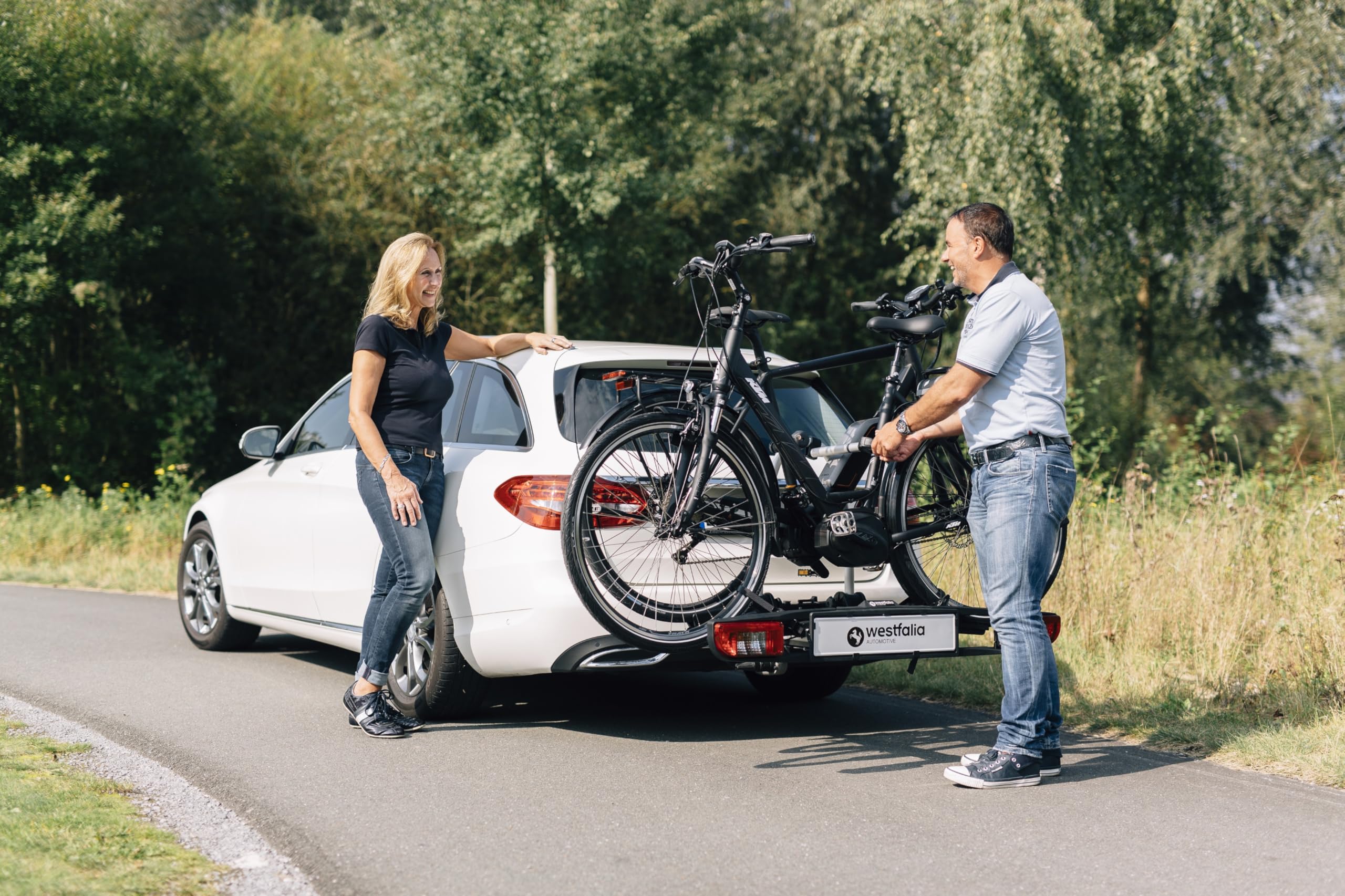 Westfalia BC 60 Fahrradträger für die Anhängerkupplung | Kupplungsträger für 2 Fahrräder | E-Bike geeignet | zusammenklappbar