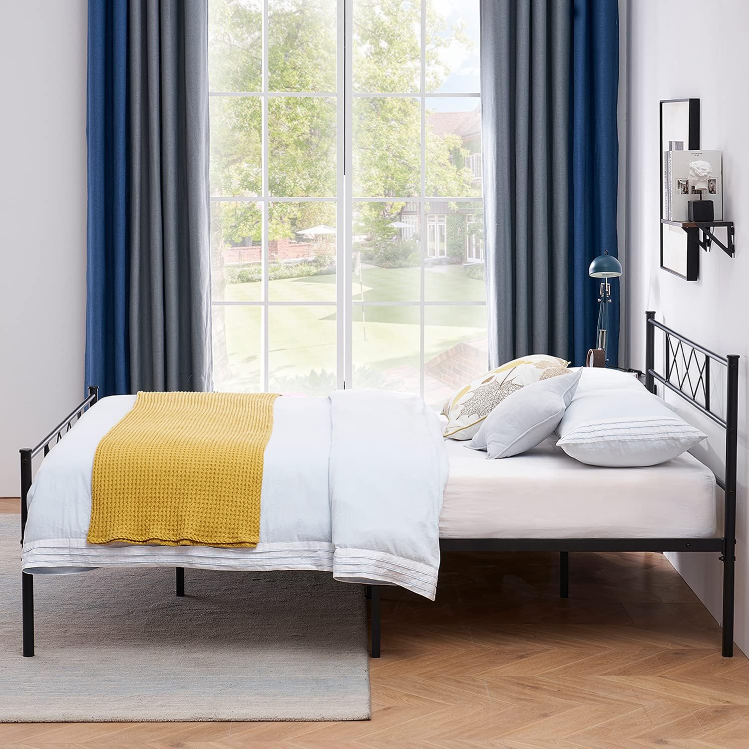 VECELO Metal Platform Bed Frame Mattress Foundation with Headboard & Footboard/Firm Support & Easy Set up Structure, Queen, Black : Home & Kitchen