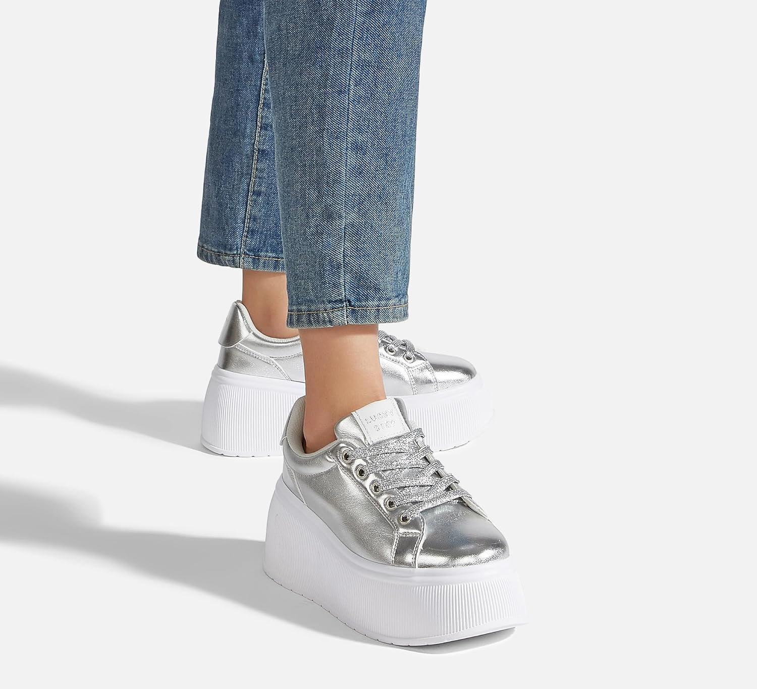 LUCKY STEP Women's Platform Fashion Sneakers Classic Wedge Canvas Casual Low Top Retro Walking Shoes - Image 2