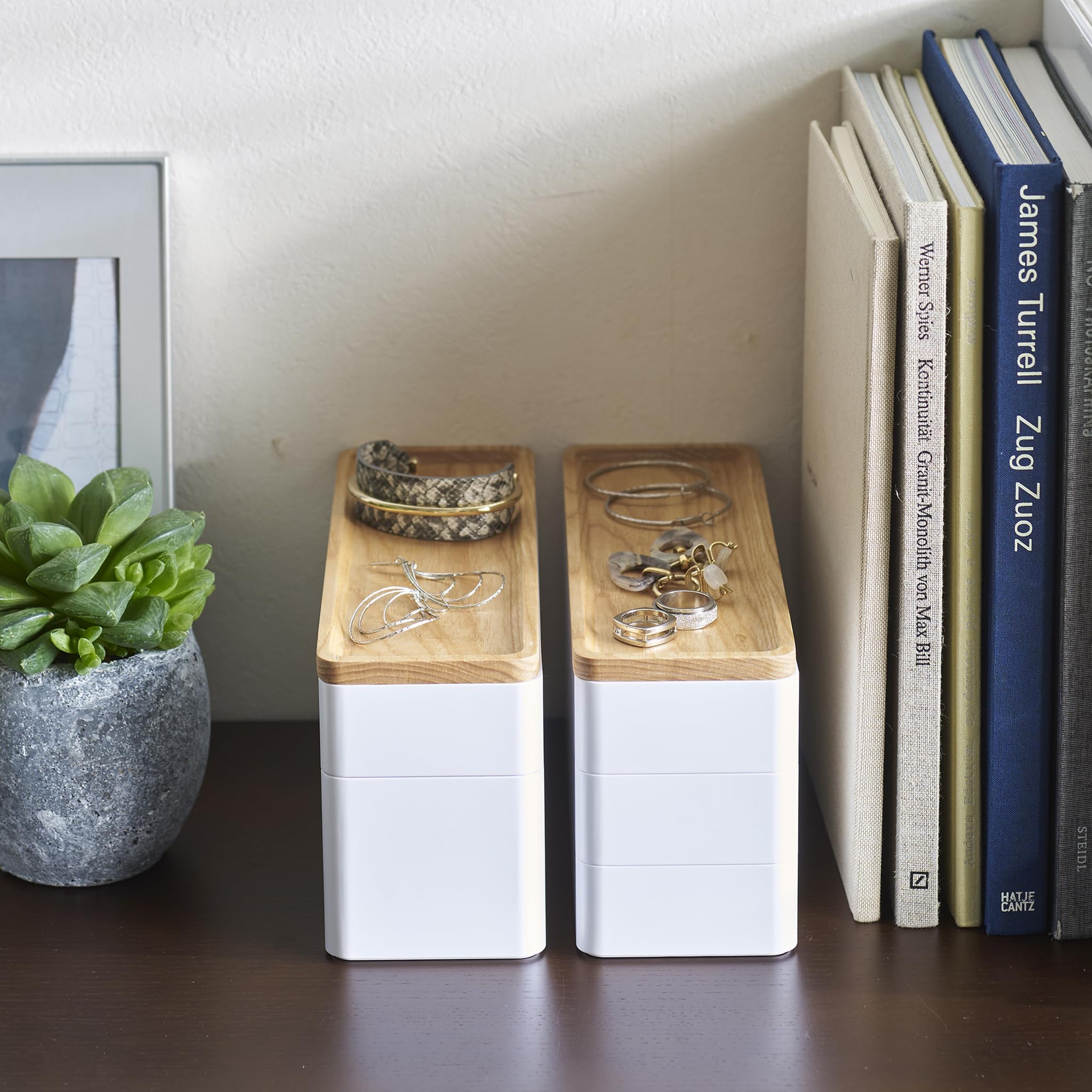 YAMAZAKI 5811 RIN 3Tiered Slim Accessory Case with Lid, white, ABS Resin/Wood, 24 x 8 x 11.5 cm