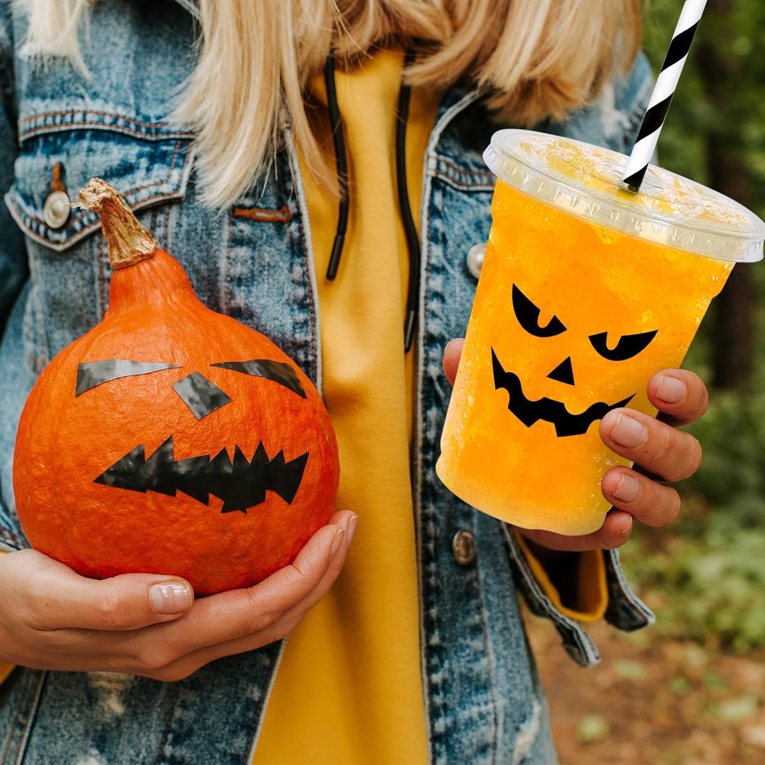 Whaline 60Pcs Halloween Disposable Plastic Cups with Lids and Straws 12oz Jack-O-Lantern Pumpkin Cold Beverage Drinking Cups Scary Printed Party Cup for Trick or Treat Party Supplies - Image 7