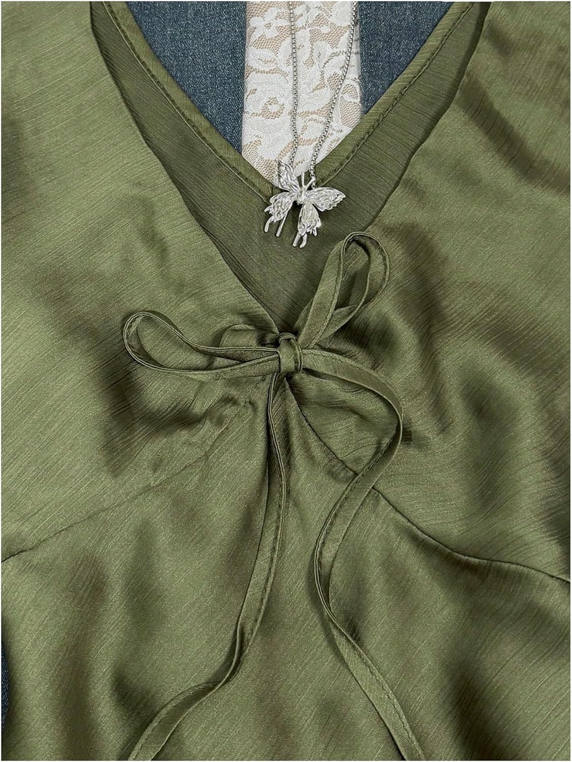 Milumia Women's Elegant Tie Knot Stain Top V Neck Sleeveless Fitted Going Out Tops - Image 3