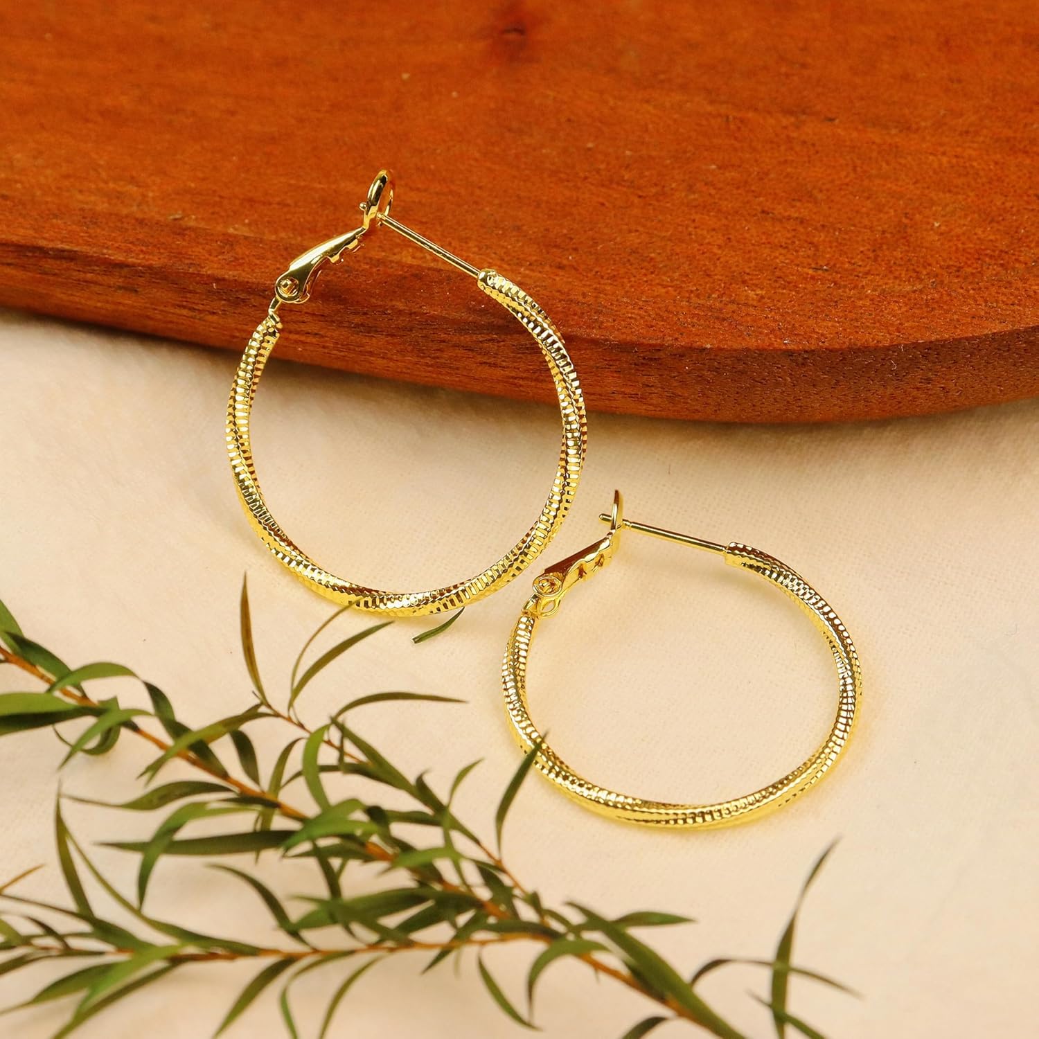 ToHeart 14k Gold Hoop Earrings for Womens Hoop Earrings Gold Plated - Image 3