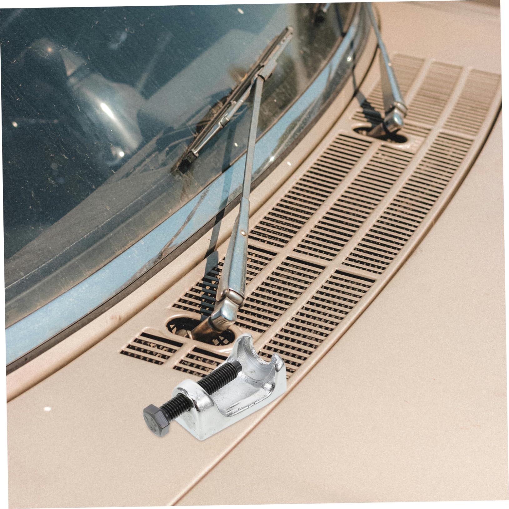 Zerodeko Automotive Ball Joint Extractor Tool Durable Ball Joint Separator for Efficient Removal Essential Tool for Professional and DIY Vehicle Repair