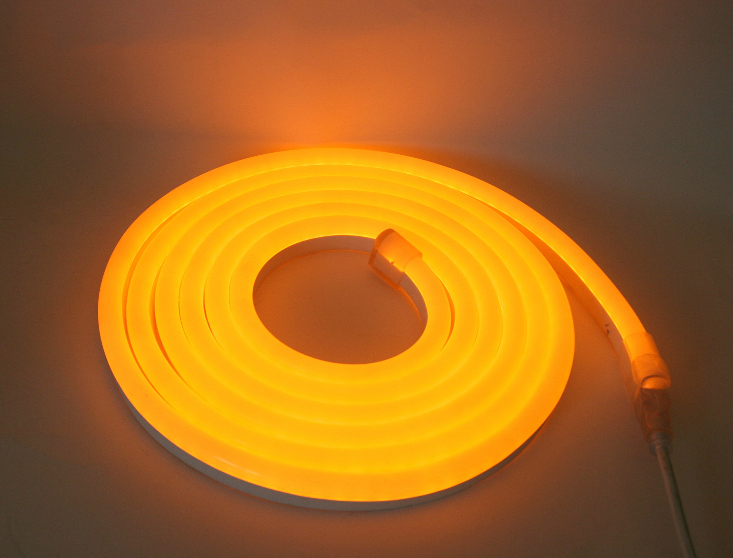 Bande lumineuse LED fluo Flex - 240 V - Jaune - Rouleau de 48,8 m