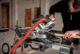 Metabo scie à onglets et à tronçonner KGS 254 M – 613254000 – Avec ligne de coupe de précision (Precision Cut Line), lame de 254 mm et fonction de traction – Câble de 2 m - 4