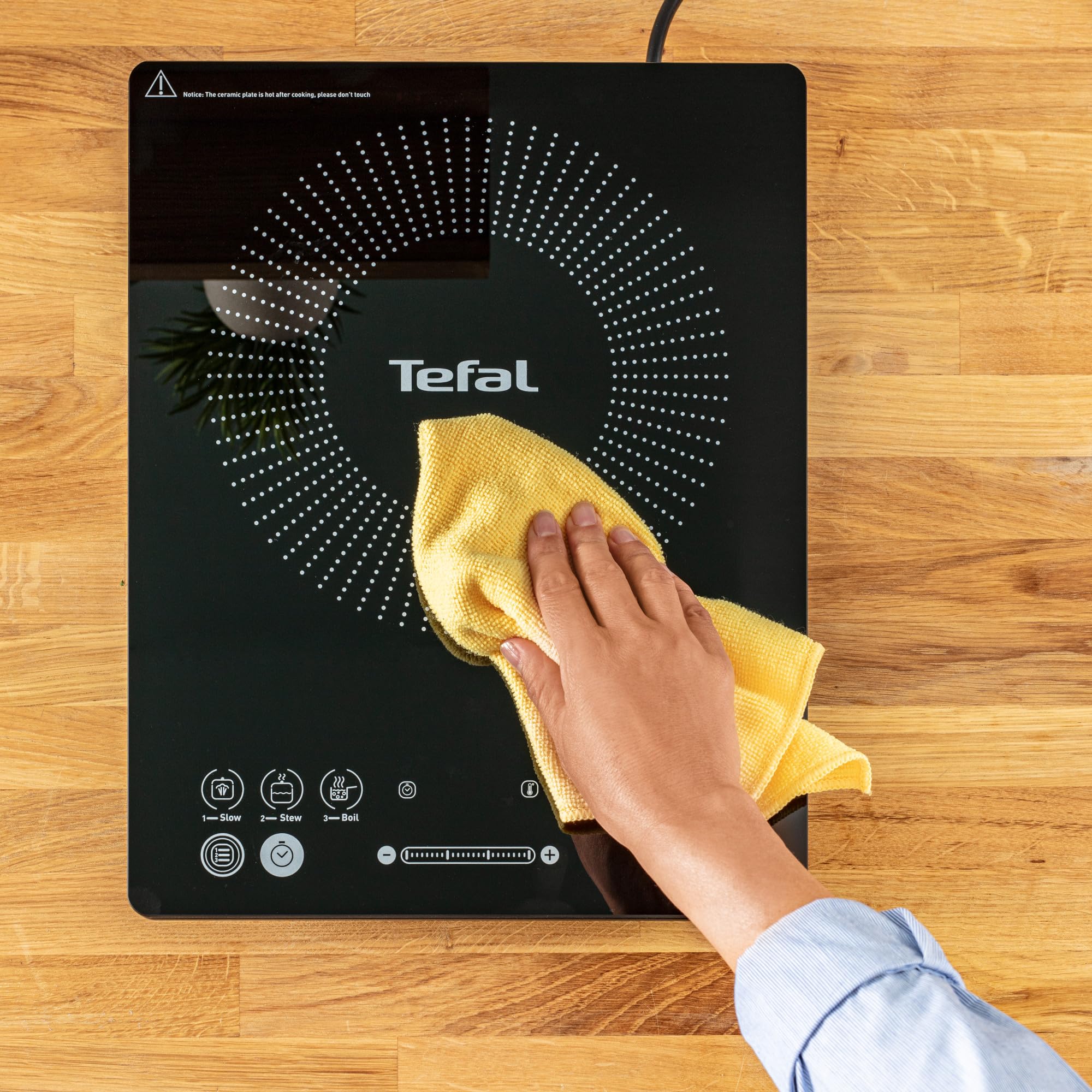 Tefal Plaque induction, Everyday Slim, 45 mm d'épaisseur, 2100 W, Portable, Compact, 6 programmes, 1 mode manuel, Tactile, Nettoyage facile, IH2108E1