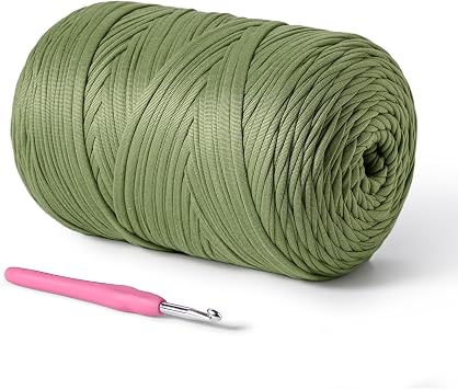 800g/228yds T Shirt Yarn, Soft Tshirt Crochet Yarn for Crafts and DIY Knitting Crocheting Cloth/Bag/Basket/Coaster, 100% Polyeste Elastic Fabric Chunky Thick Yarns for CrochetingAvocado Green